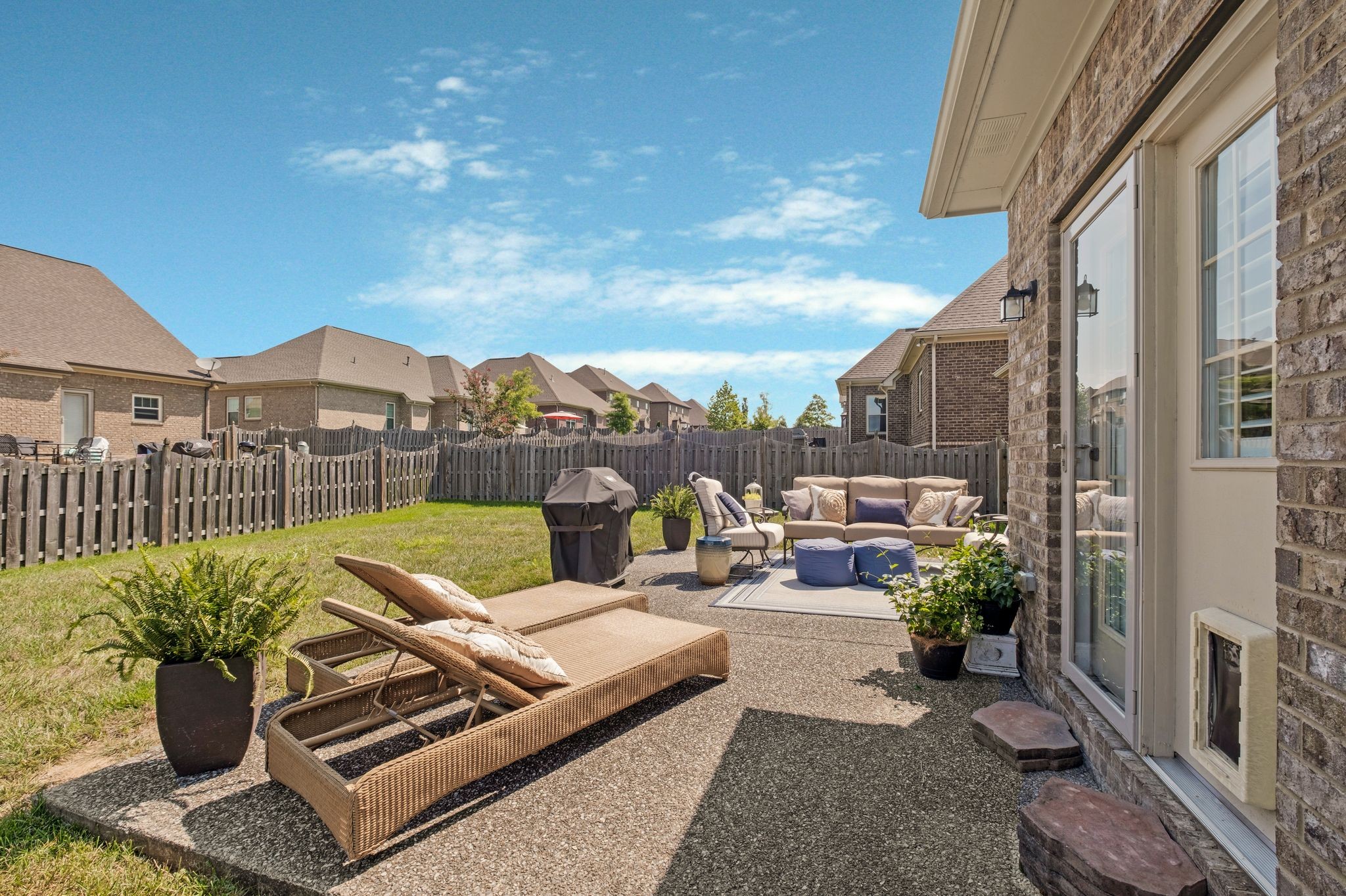 4005 Madrid Dr
