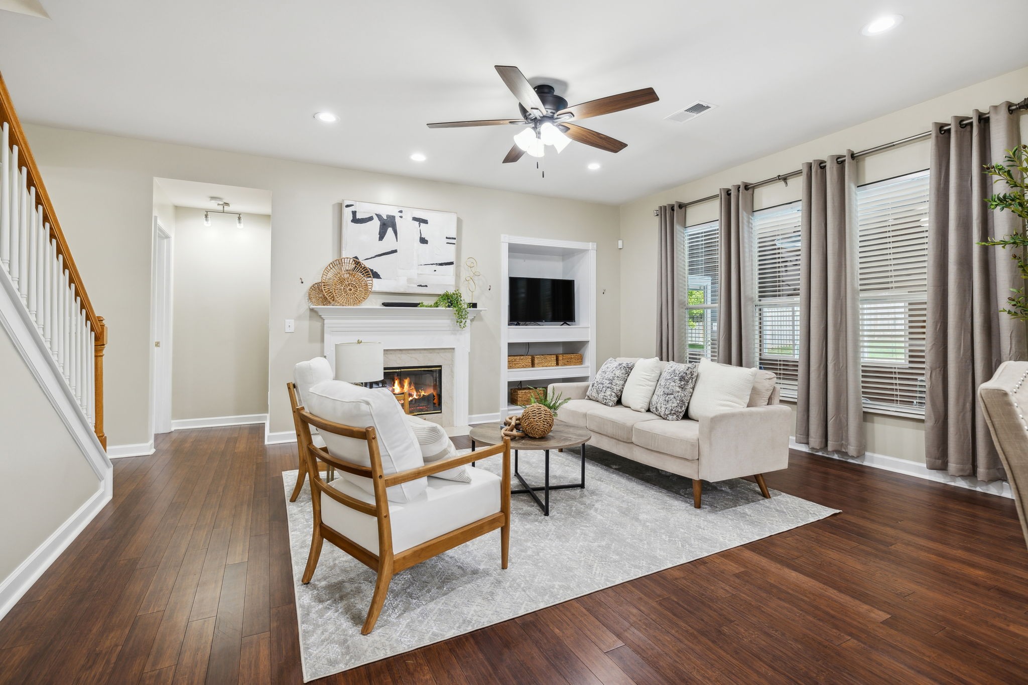 1021 Tanyard Springs Dr