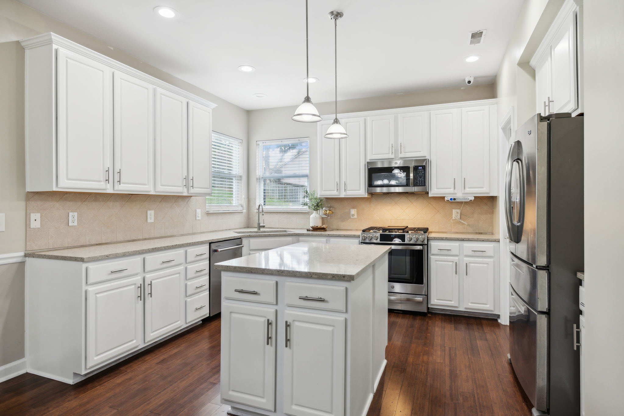 1021 Tanyard Springs Dr