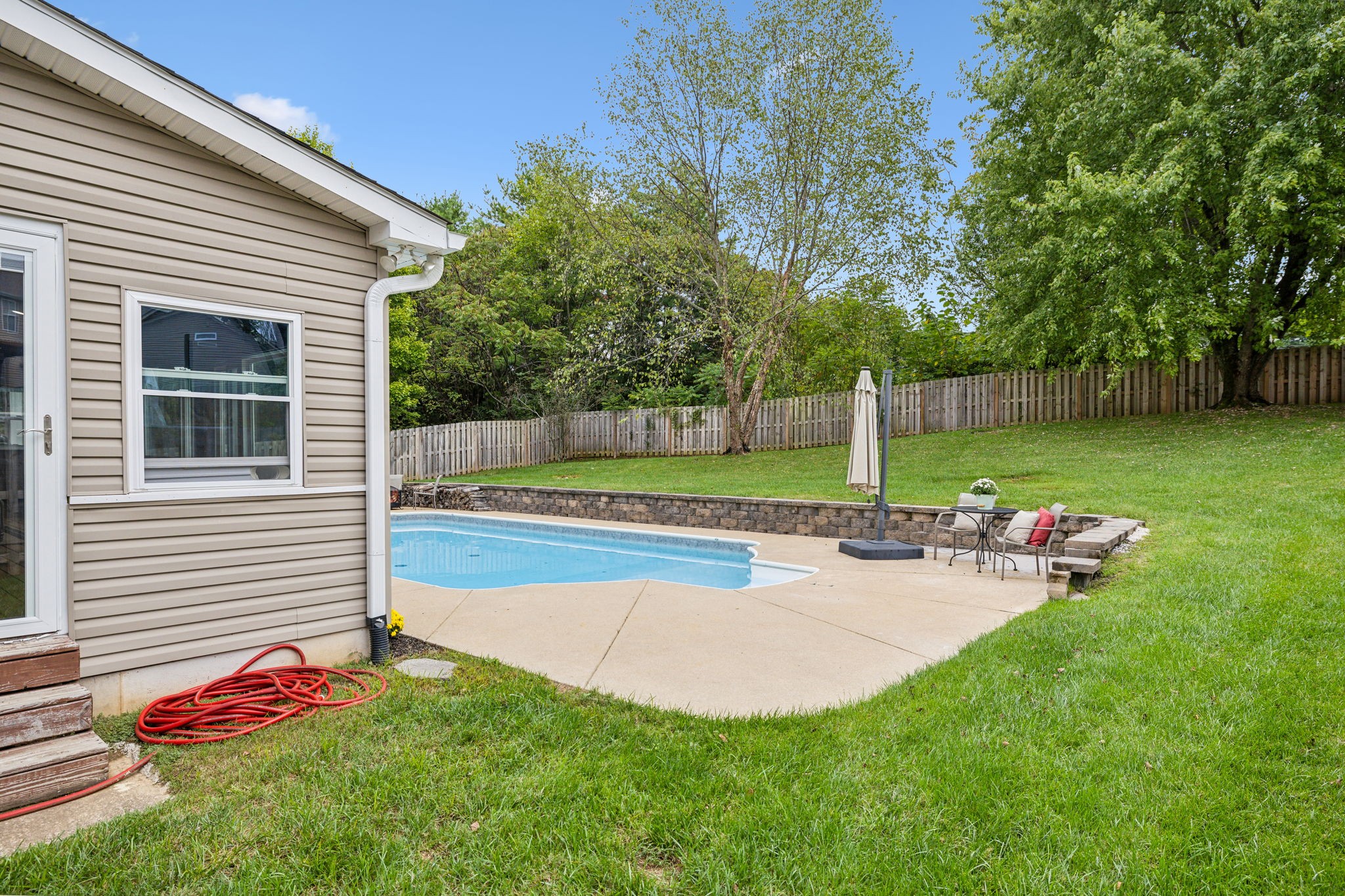 1021 Tanyard Springs Dr