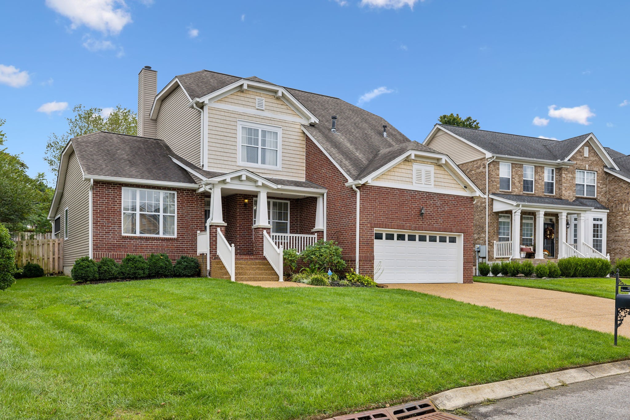 1021 Tanyard Springs Dr
