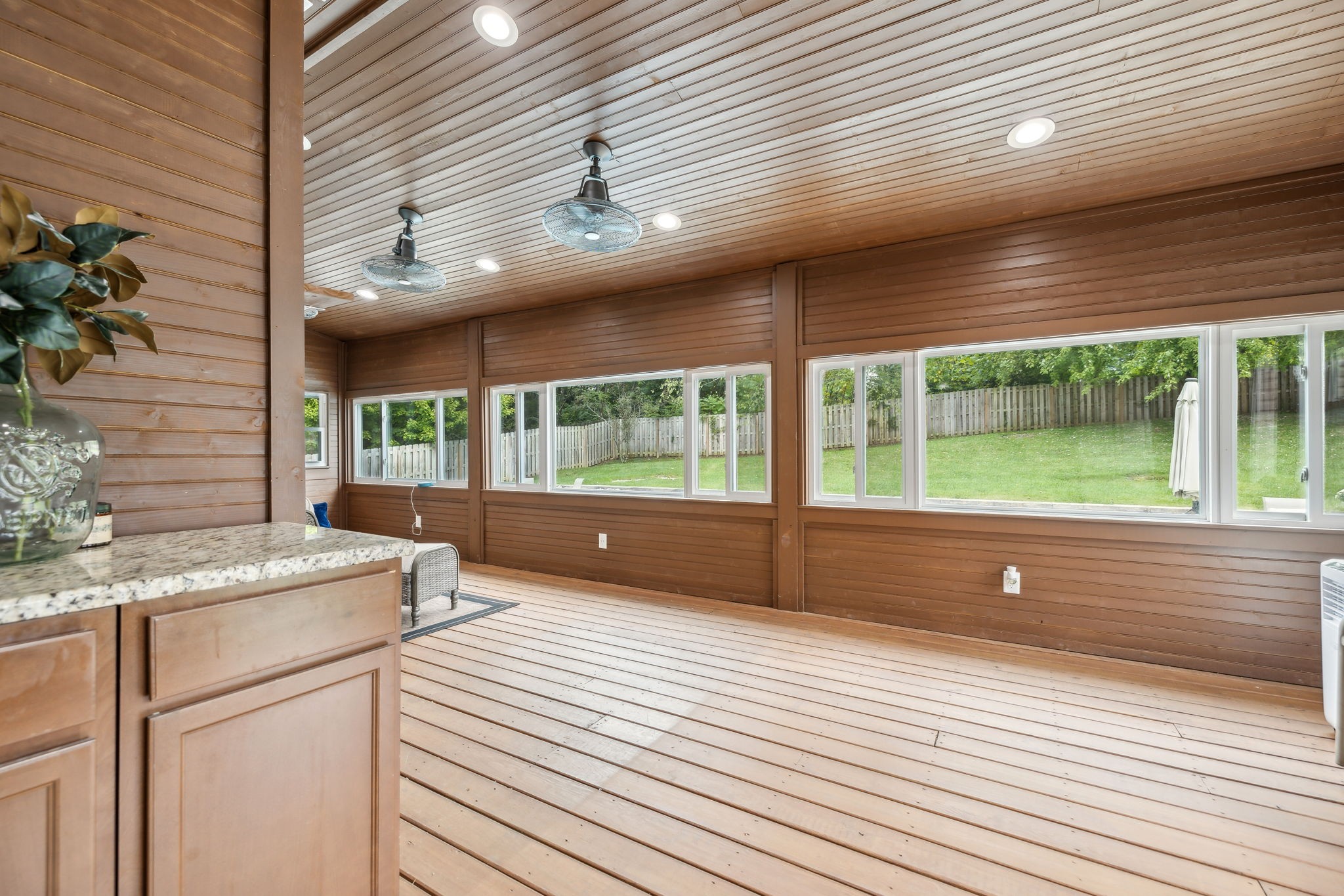 1021 Tanyard Springs Dr