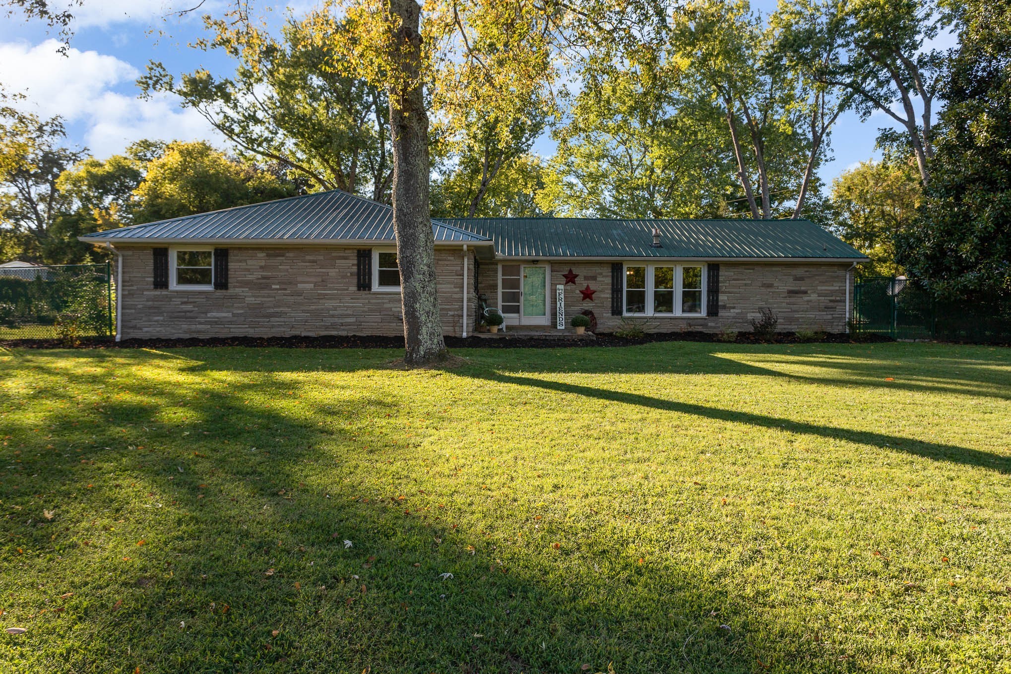8827 Horton Hwy