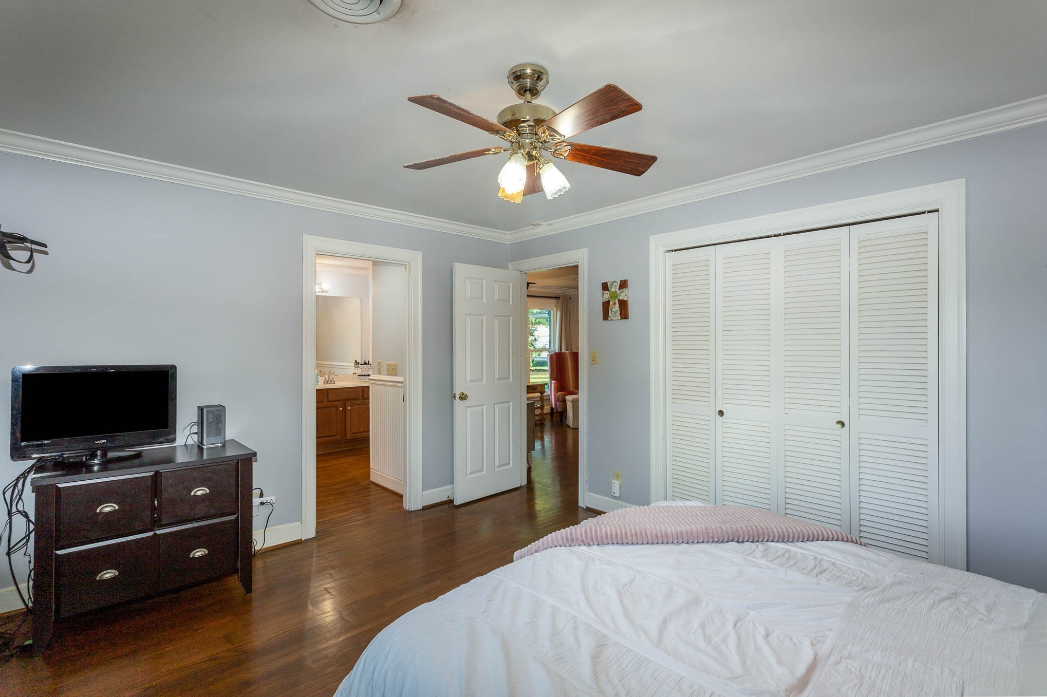 8827 Horton Hwy