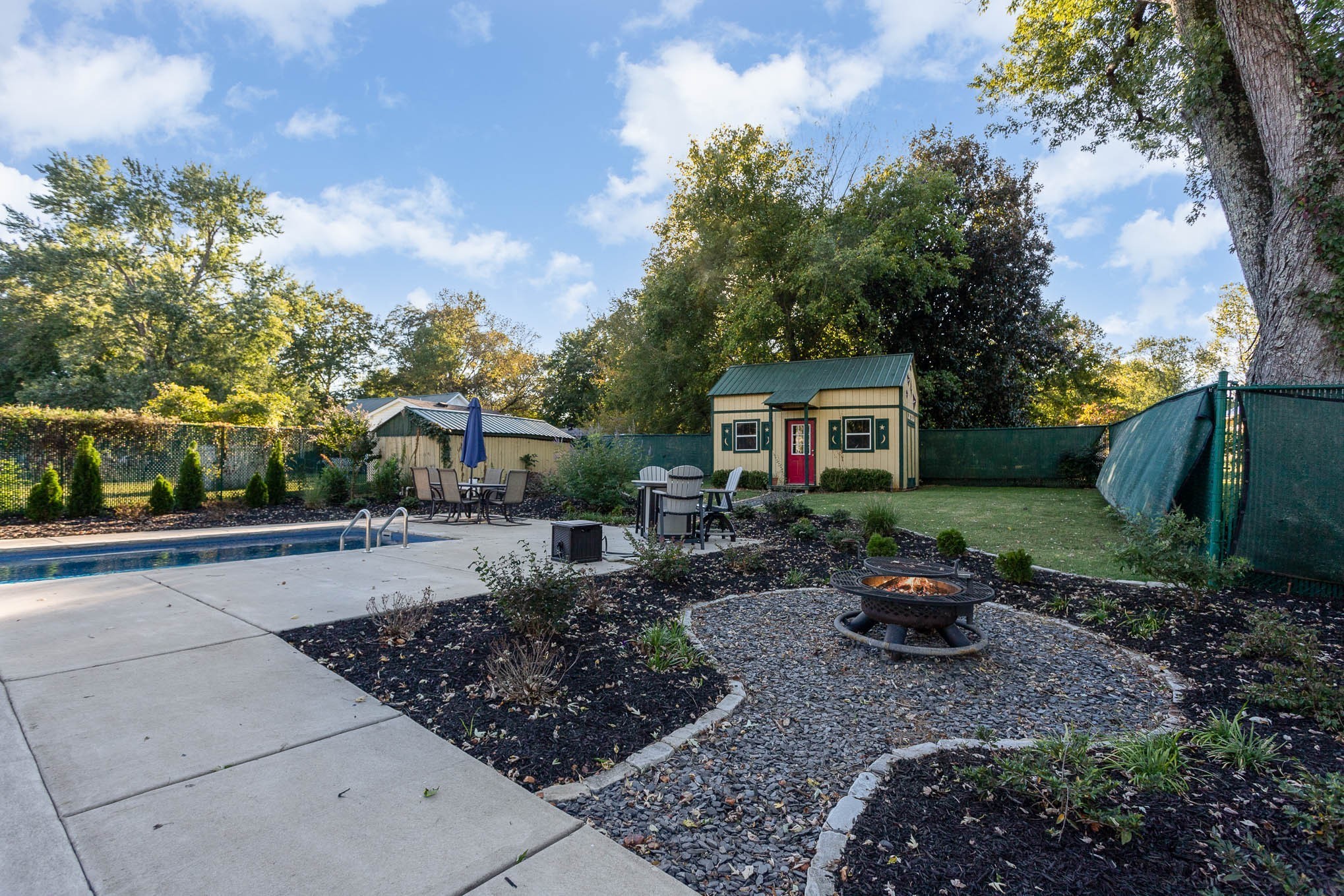 8827 Horton Hwy