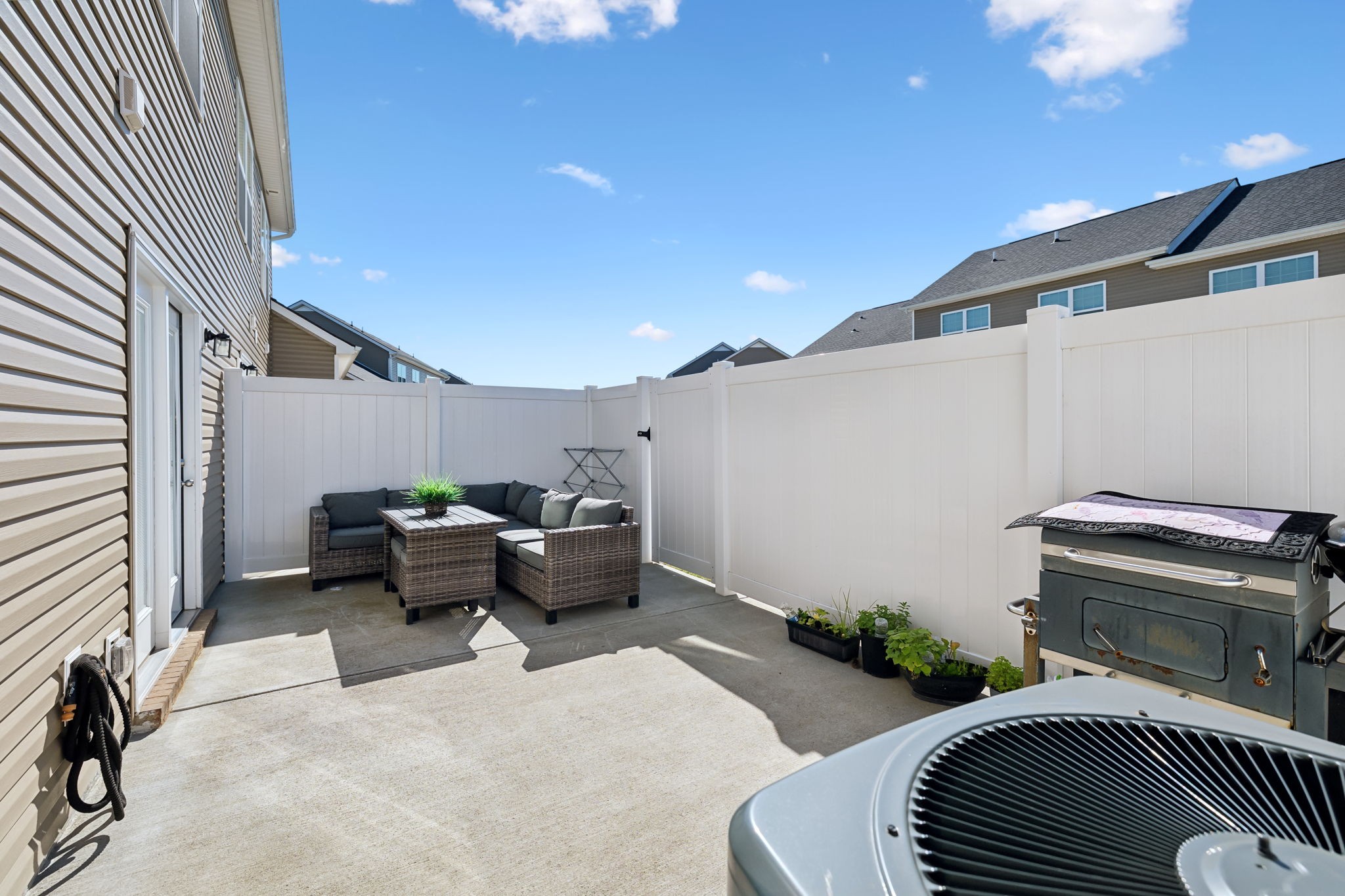 3506 Donerail Cir