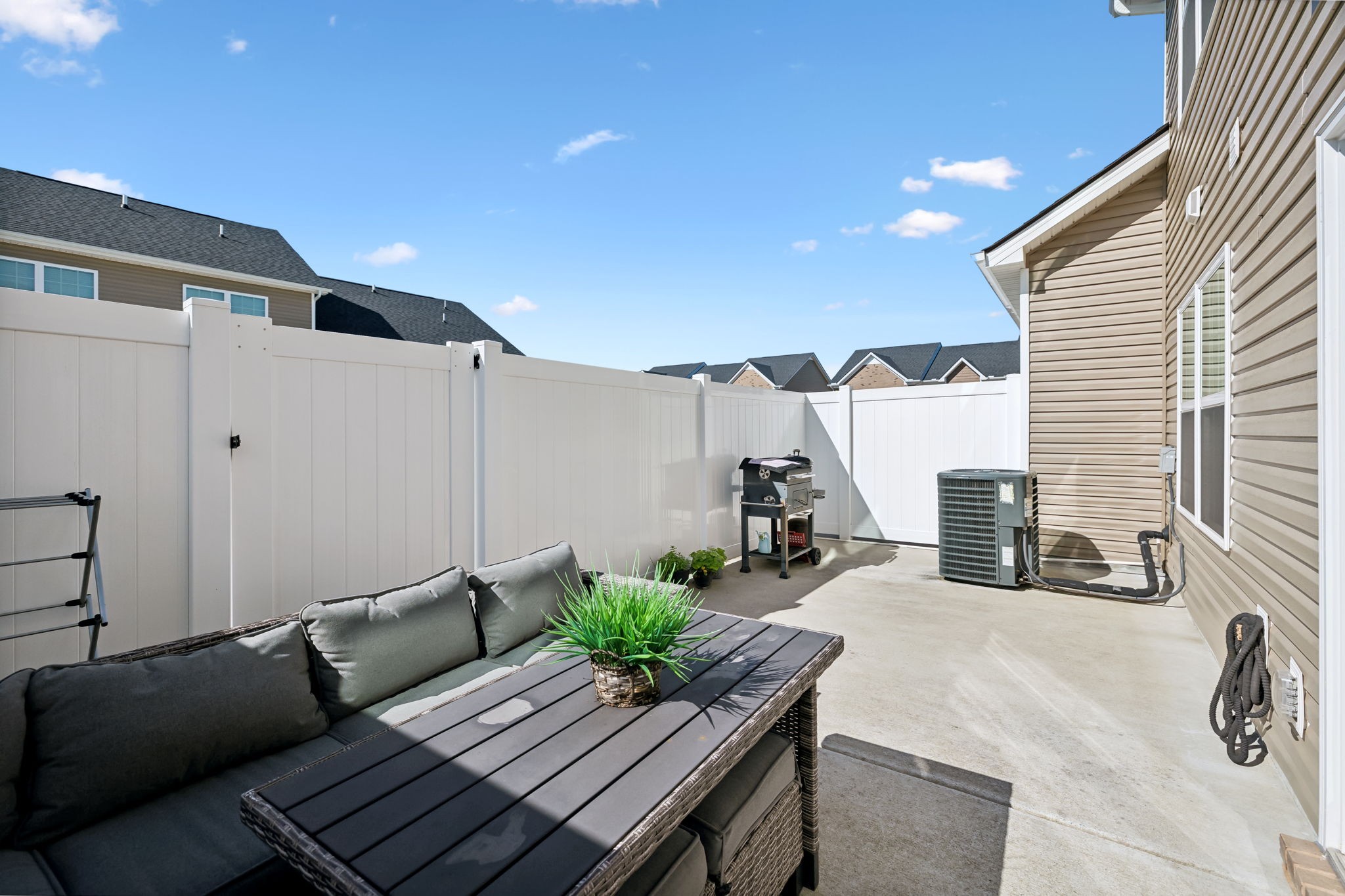 3506 Donerail Cir