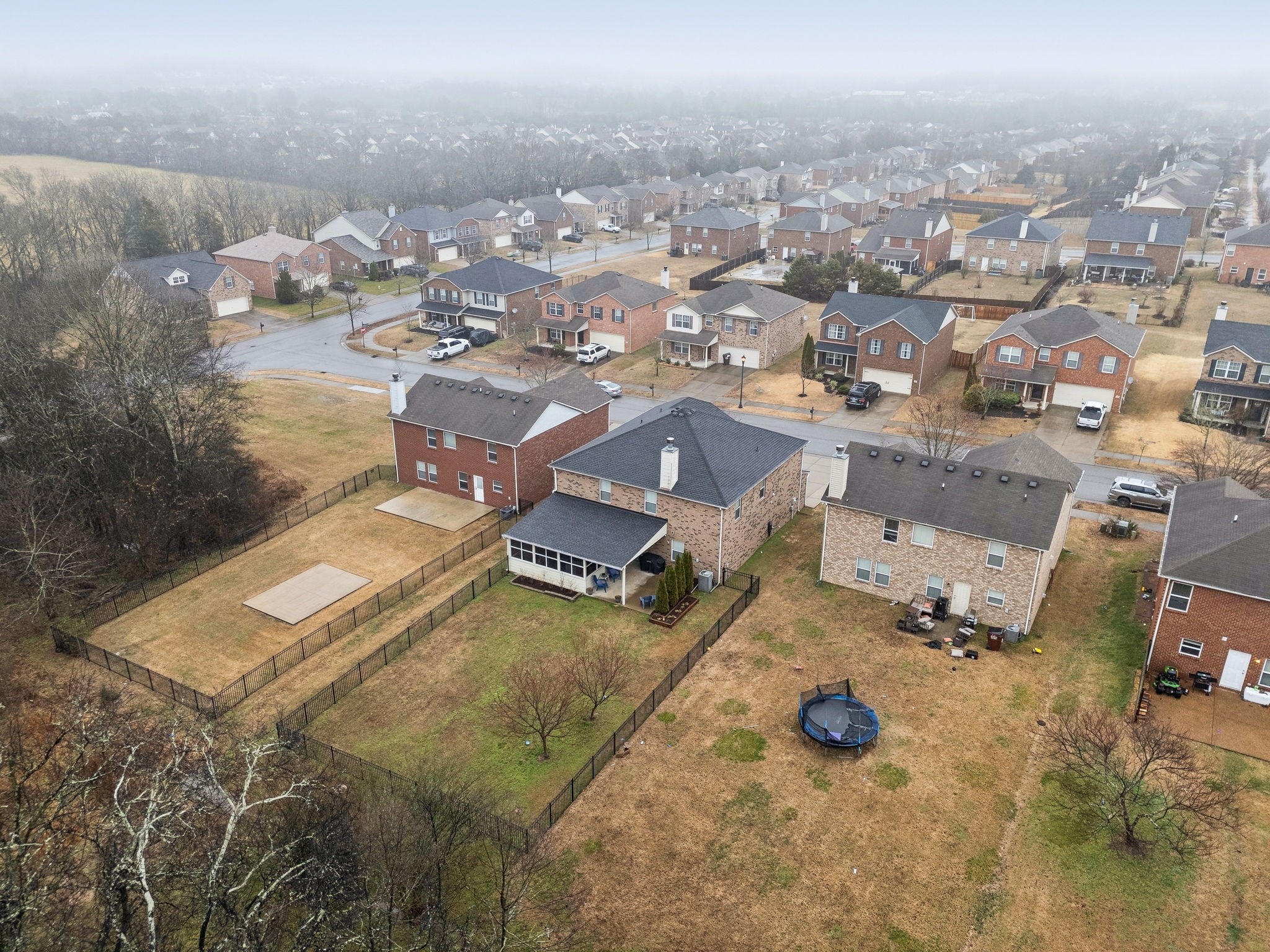 1006 Harmony Ln