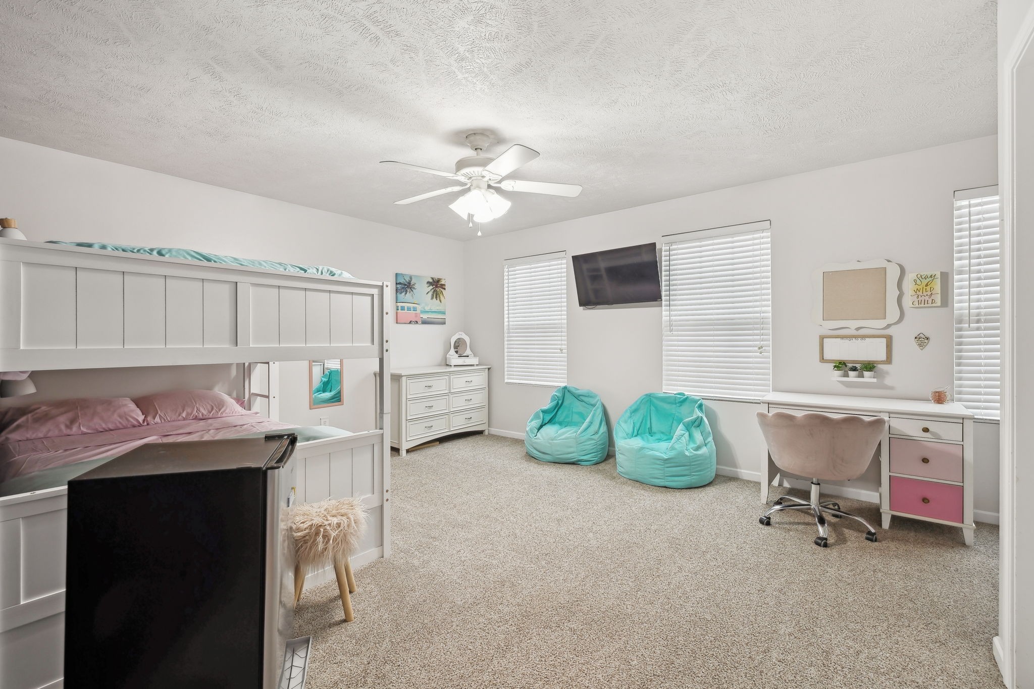 1006 Harmony Ln