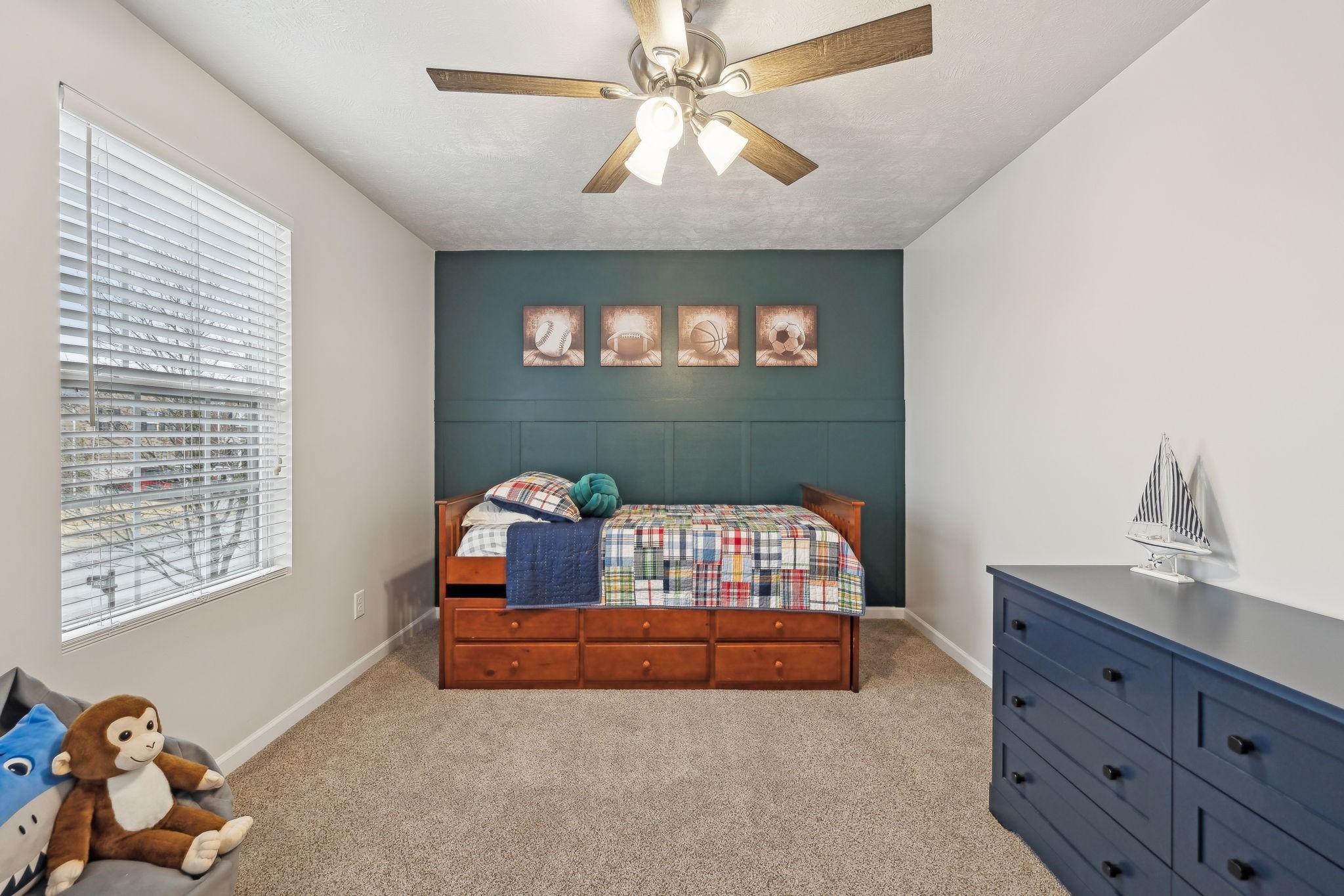 1006 Harmony Ln