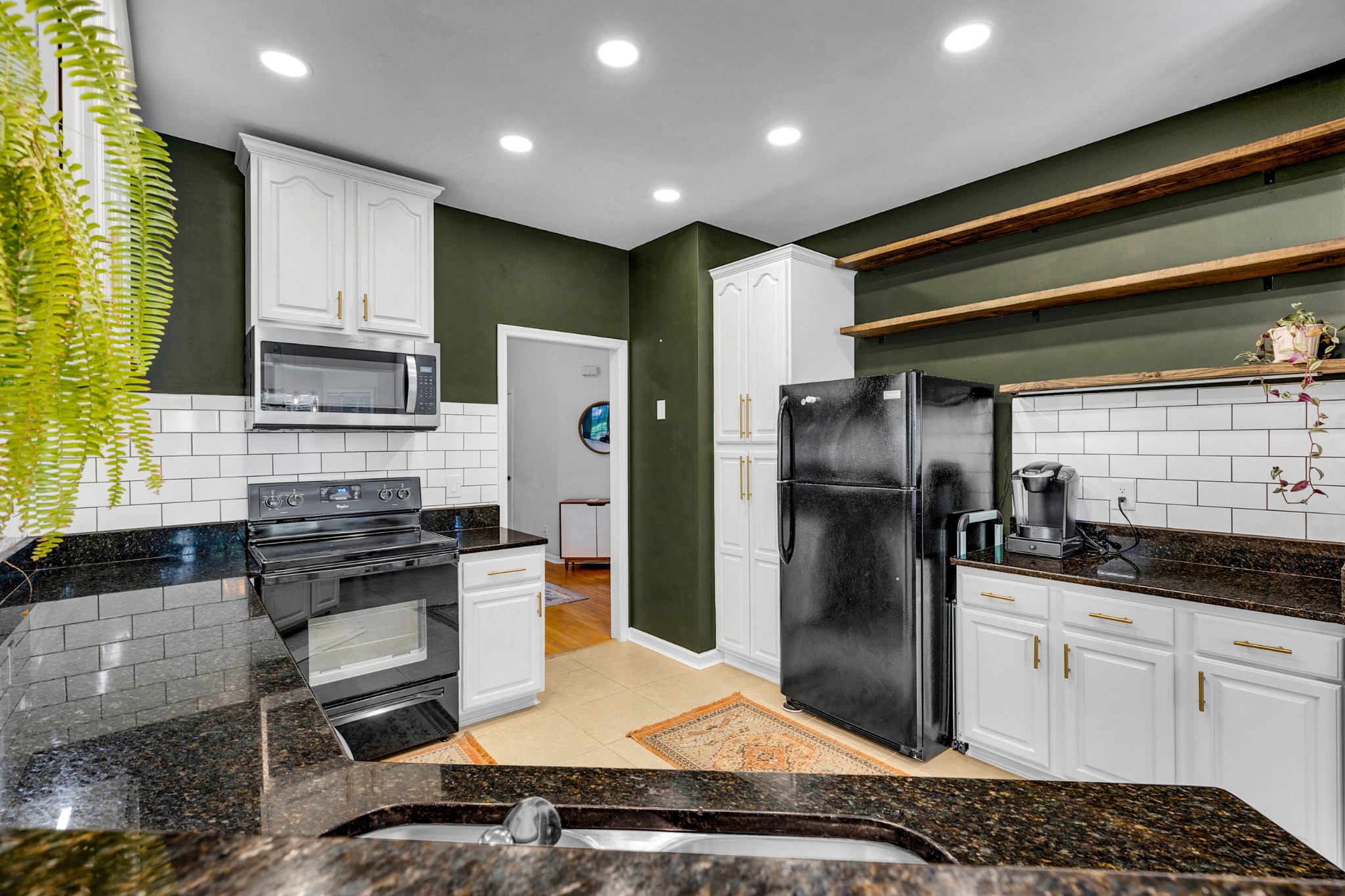 2720 Tallow Trce