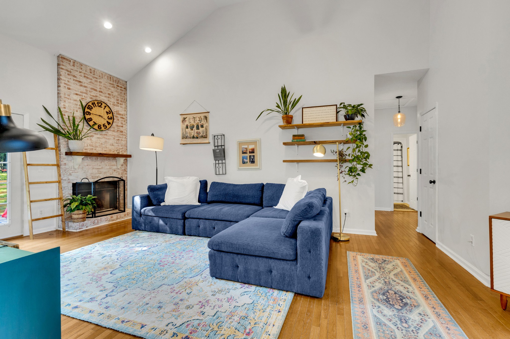 2720 Tallow Trce