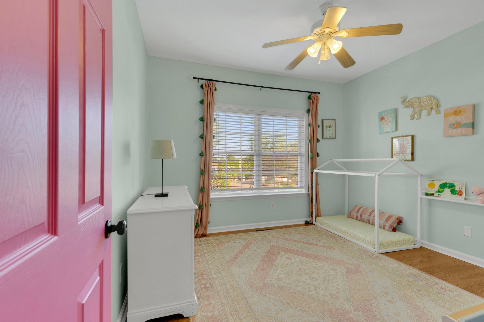 2720 Tallow Trce