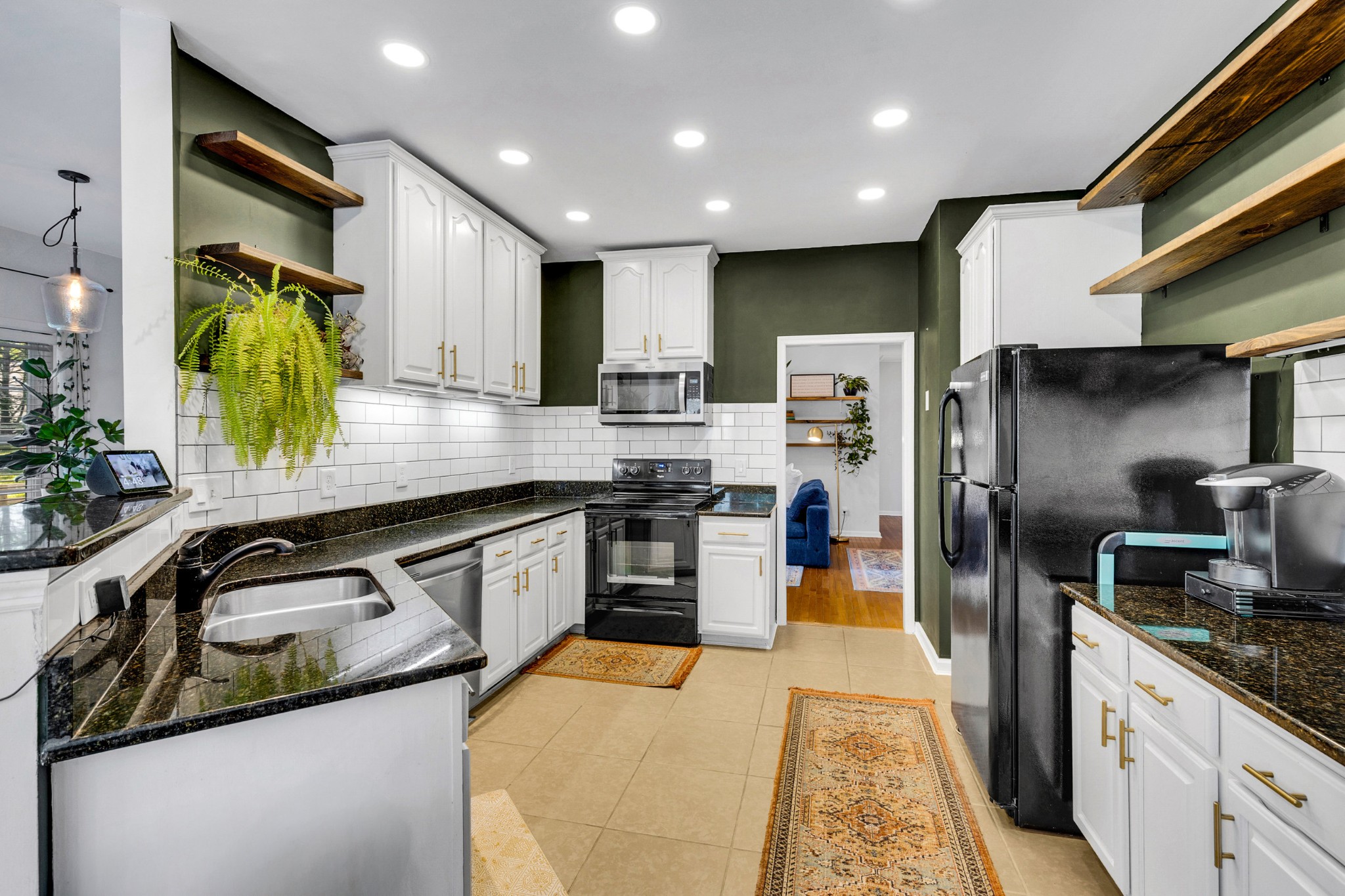 2720 Tallow Trce