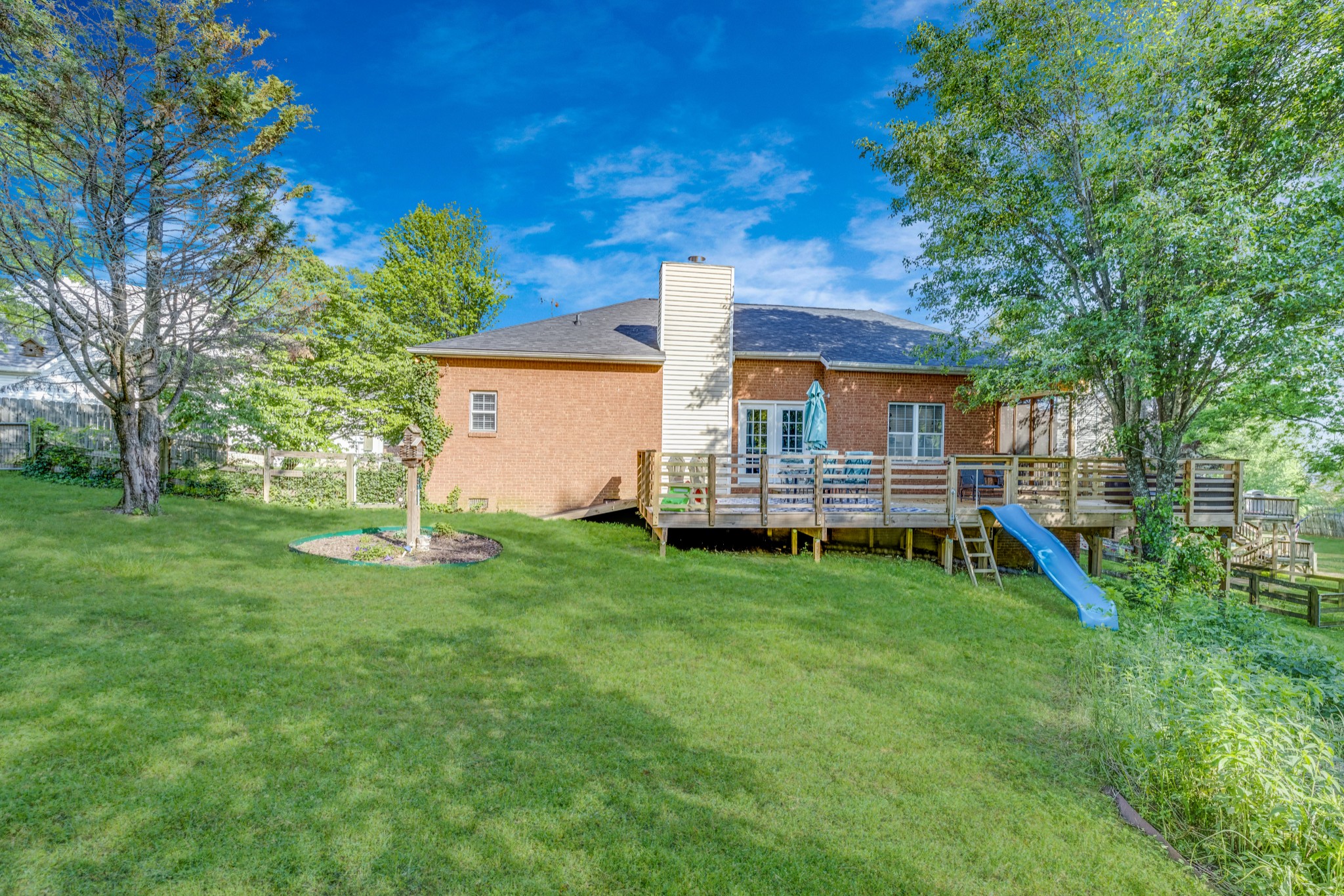 2720 Tallow Trce