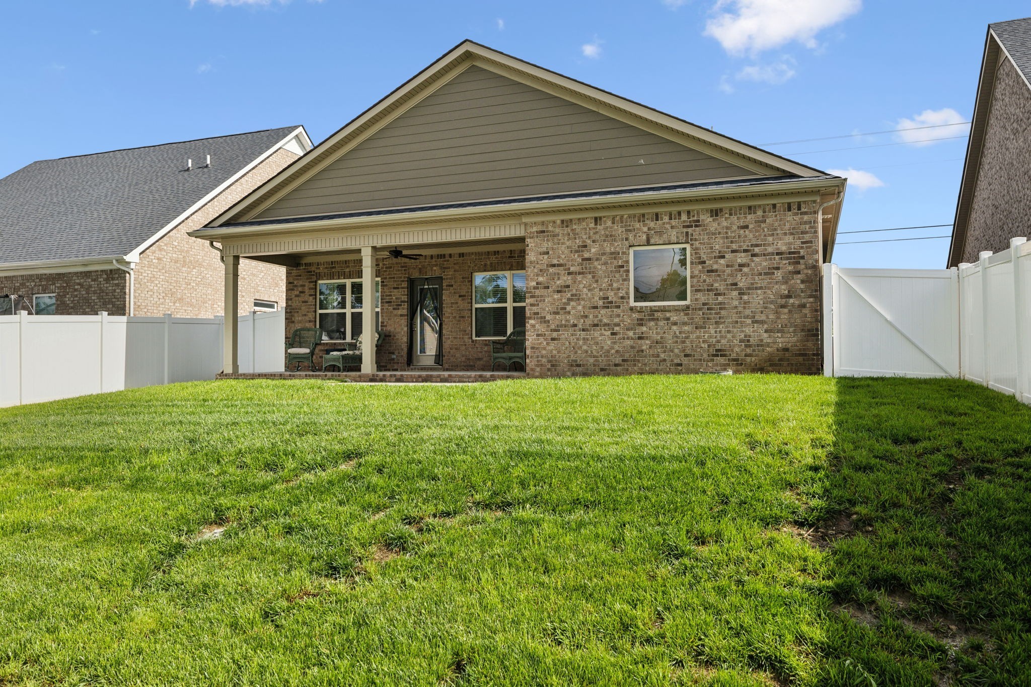 260 Thorpe Dr