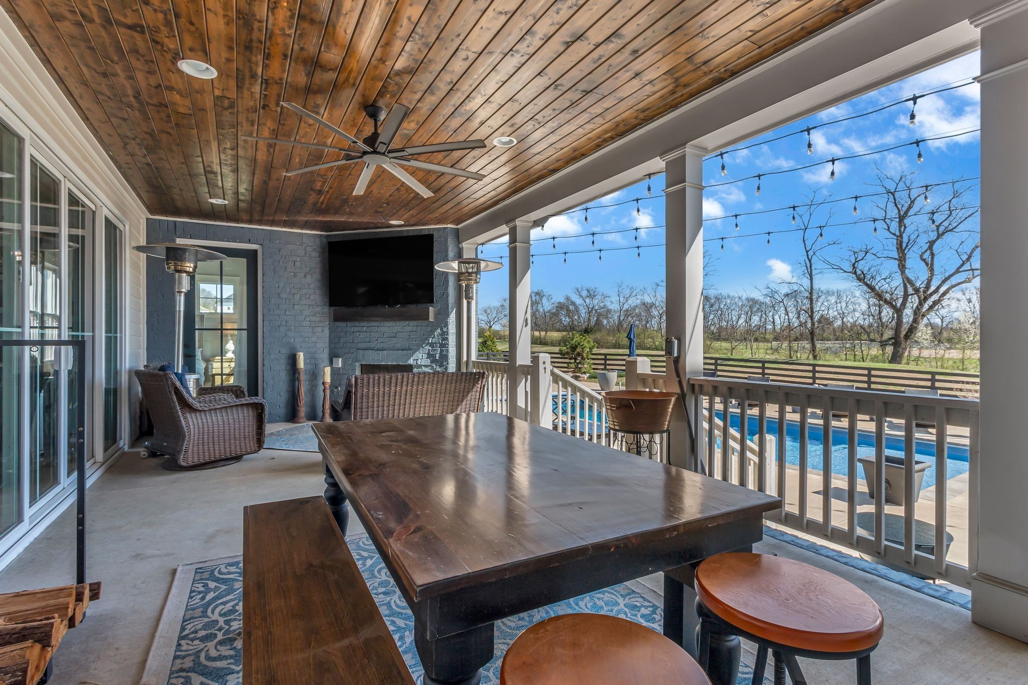 2113 Southern Preserve Ln
