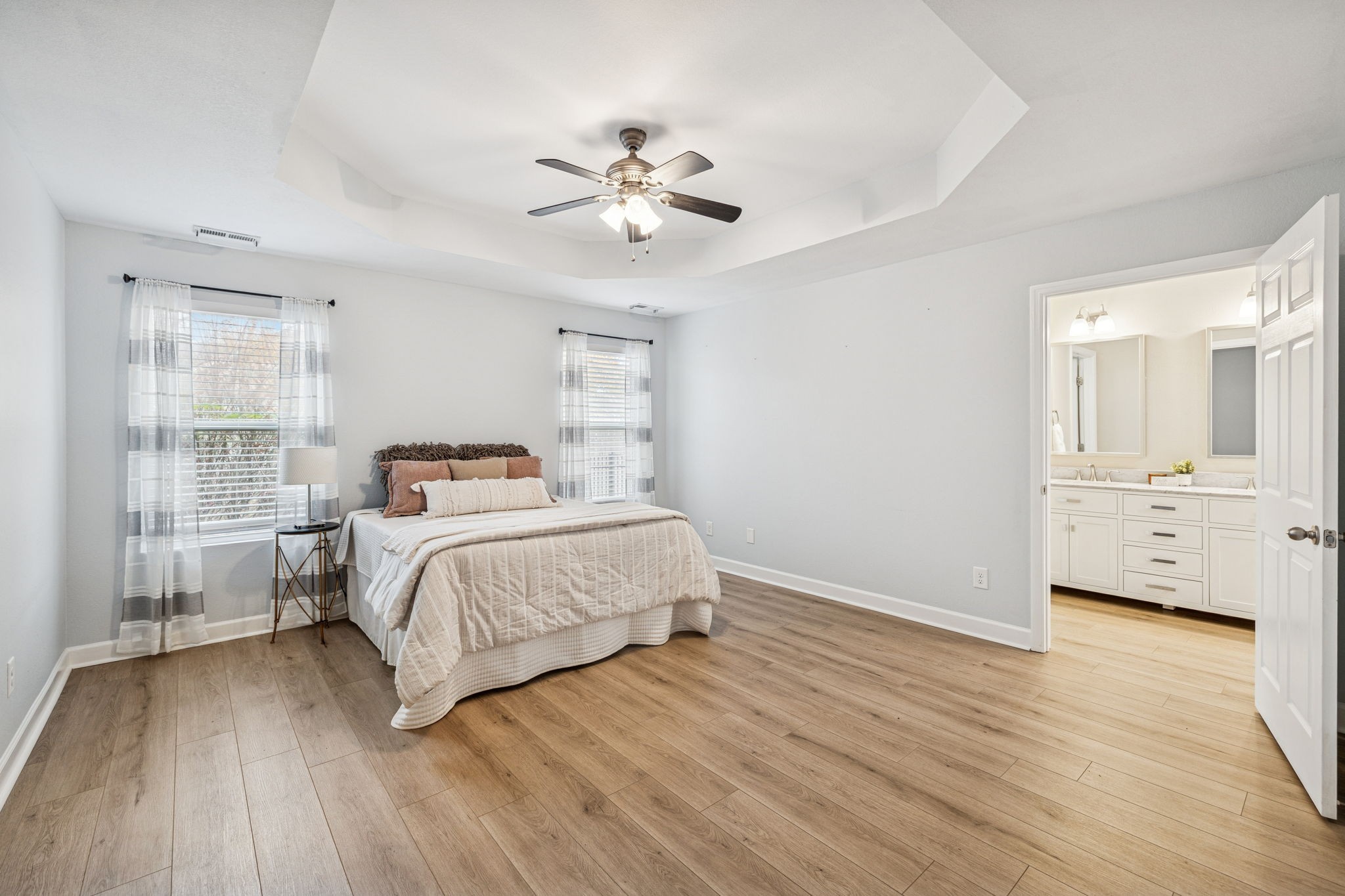 2275 Honey Farm Way
