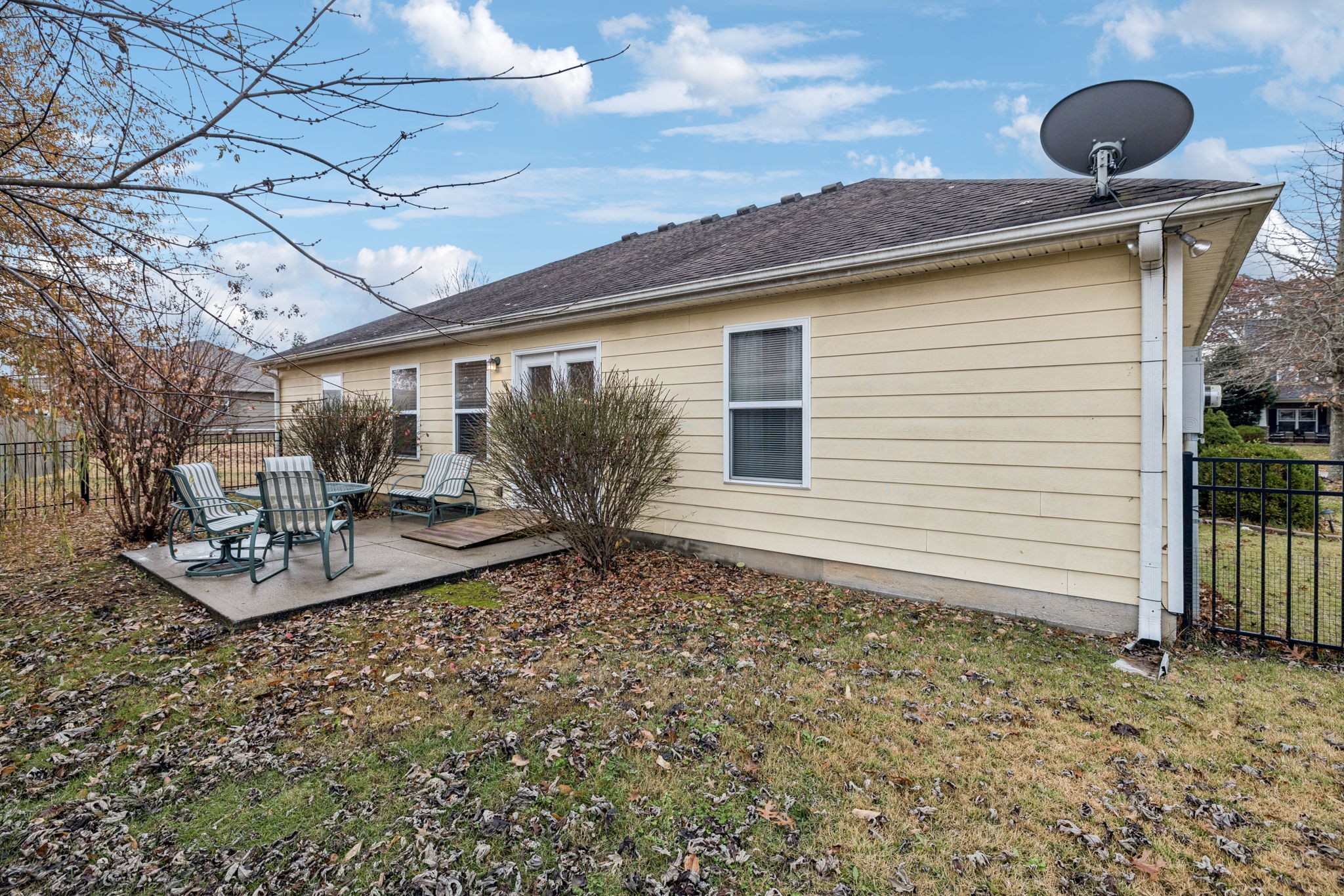 2275 Honey Farm Way