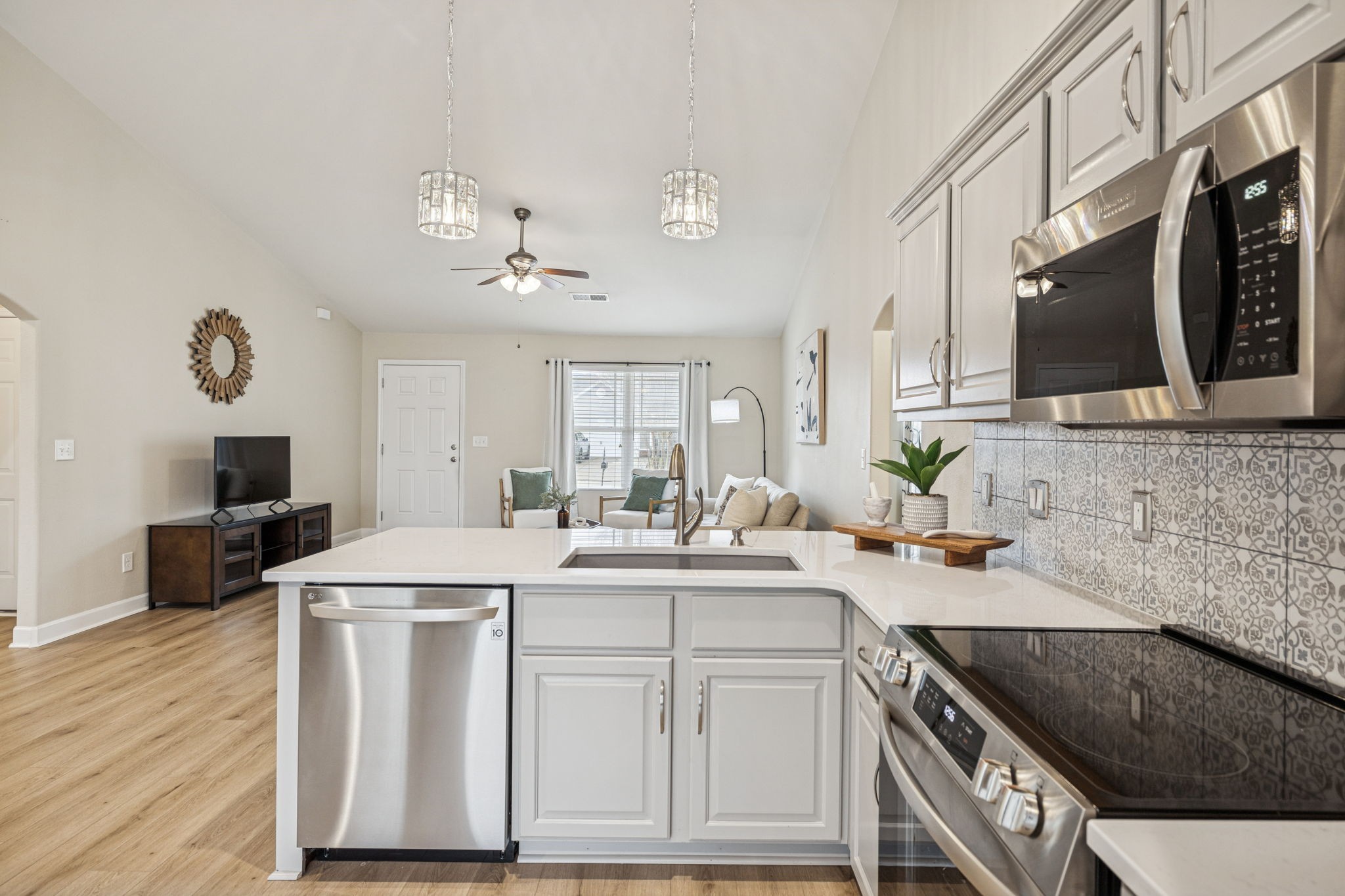 2275 Honey Farm Way