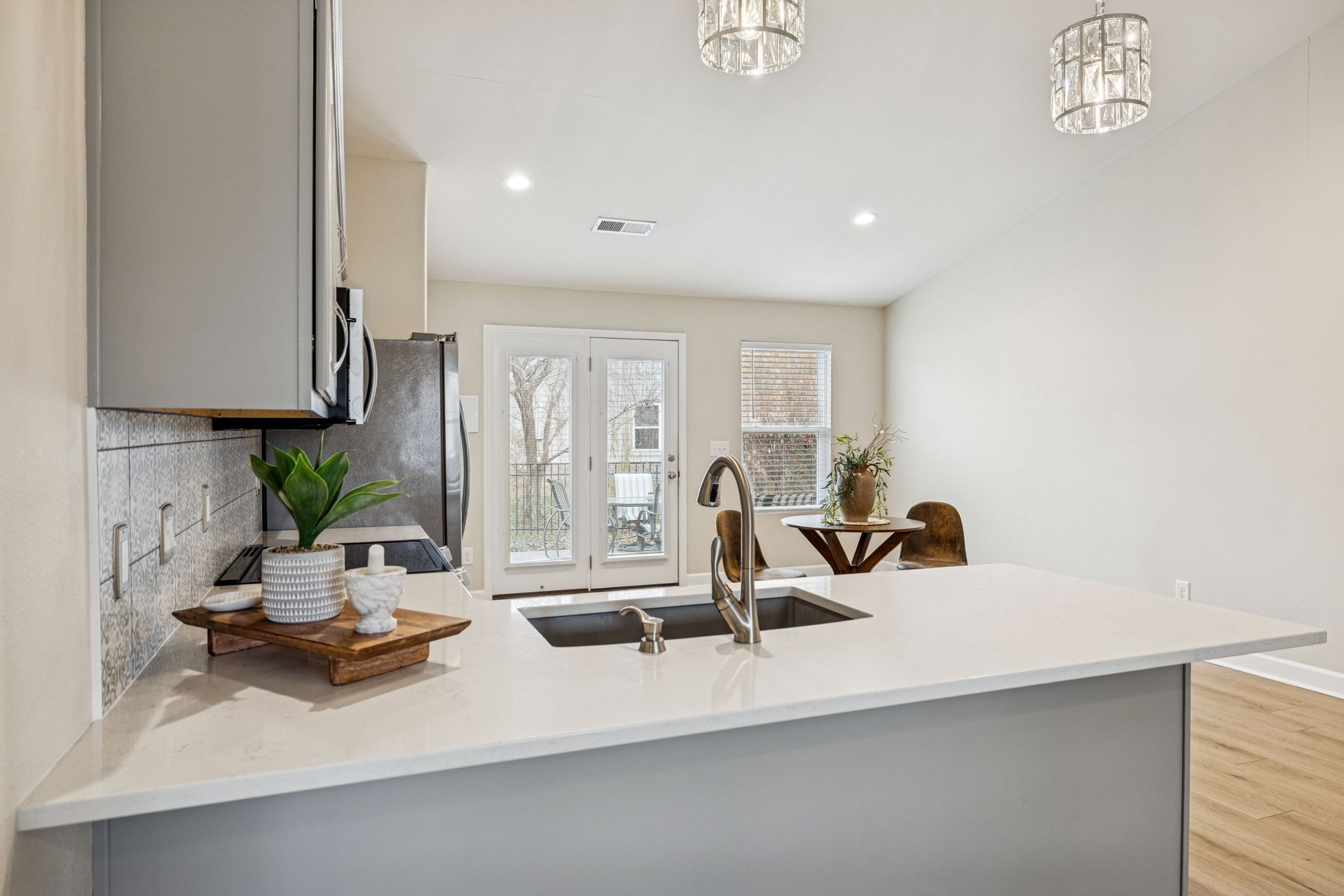 2275 Honey Farm Way