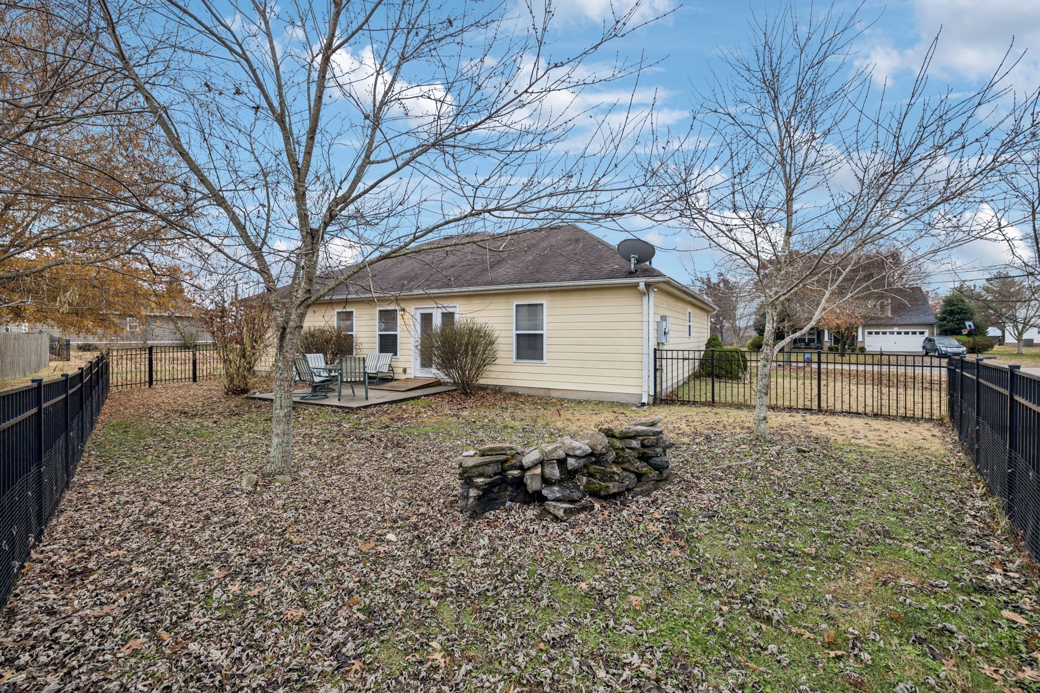 2275 Honey Farm Way