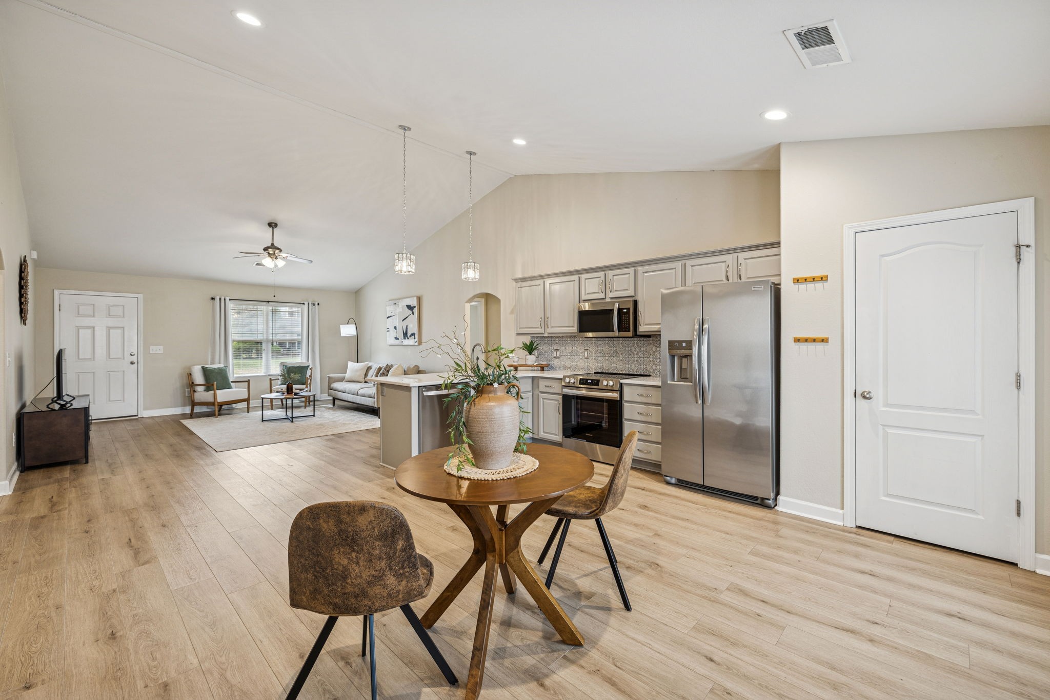 2275 Honey Farm Way