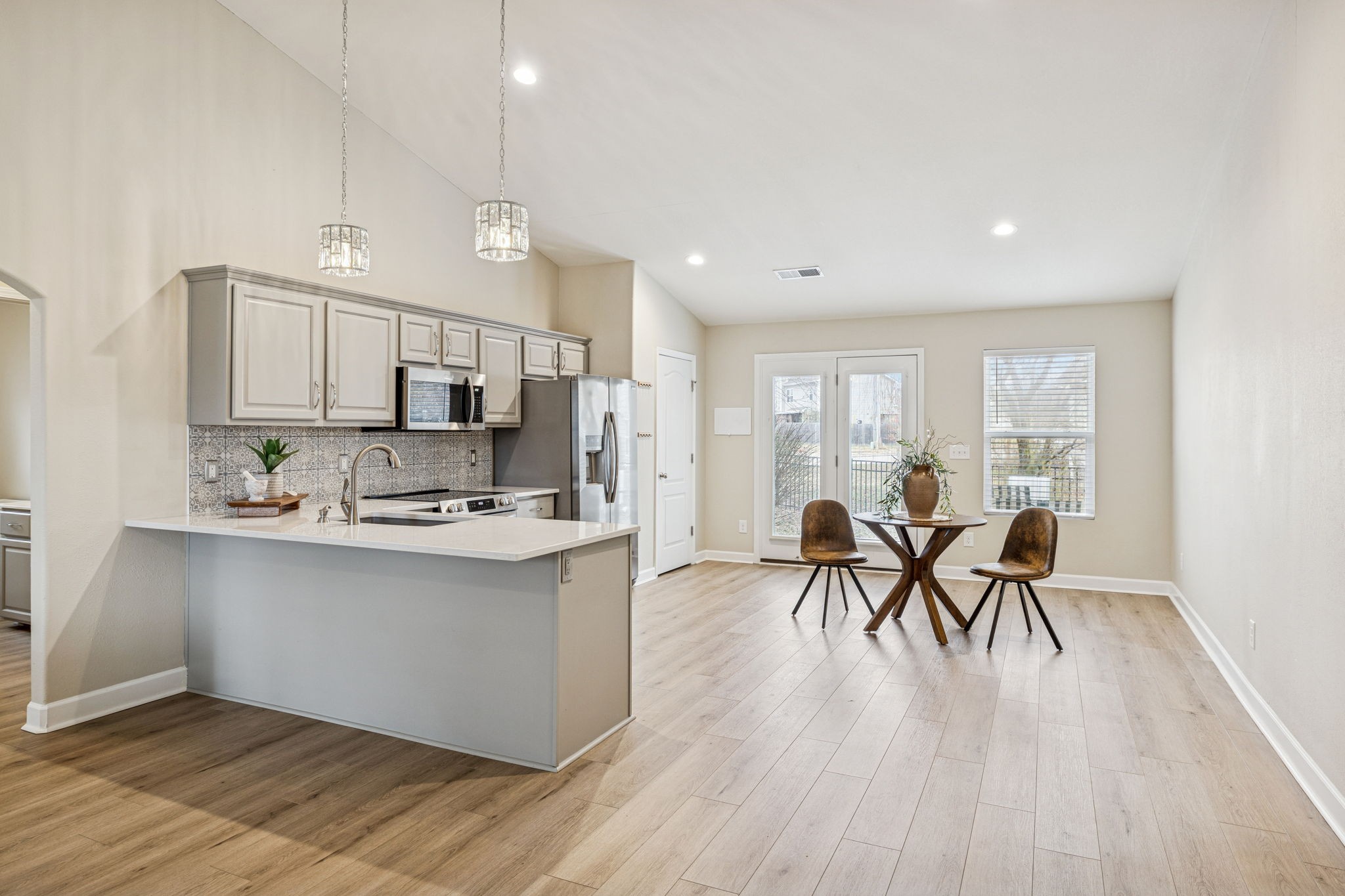 2275 Honey Farm Way