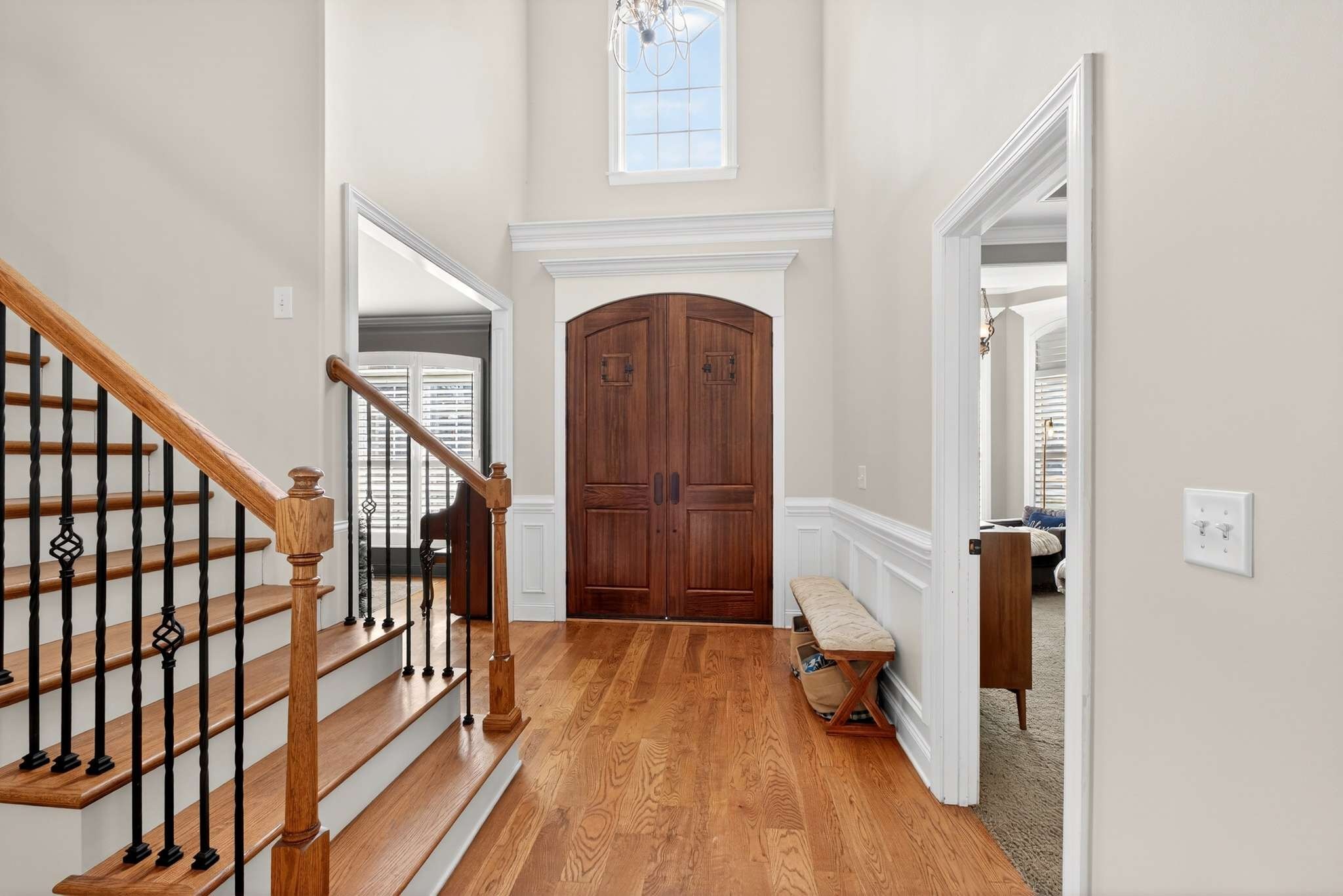 1007 Nealcrest Cir