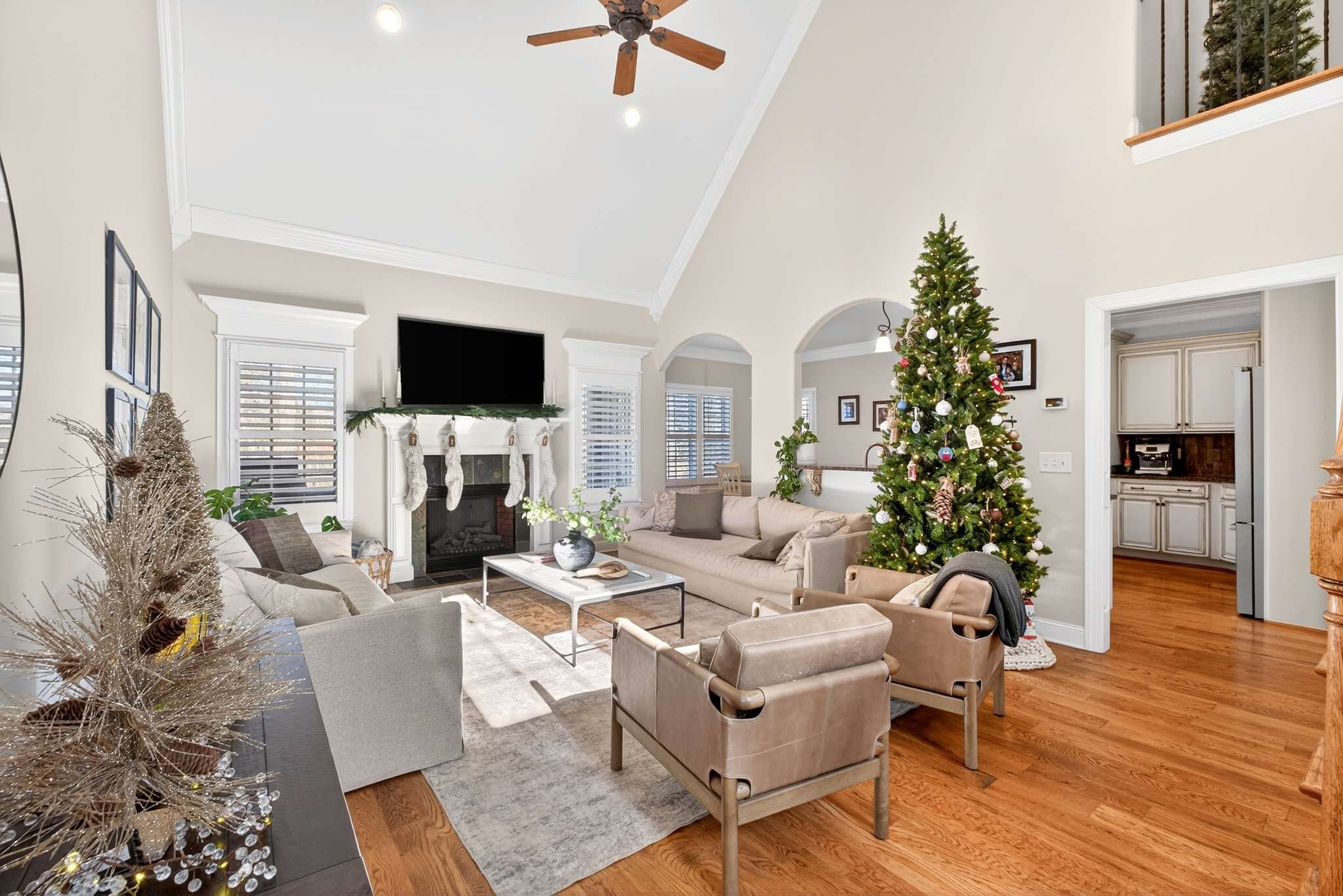 1007 Nealcrest Cir