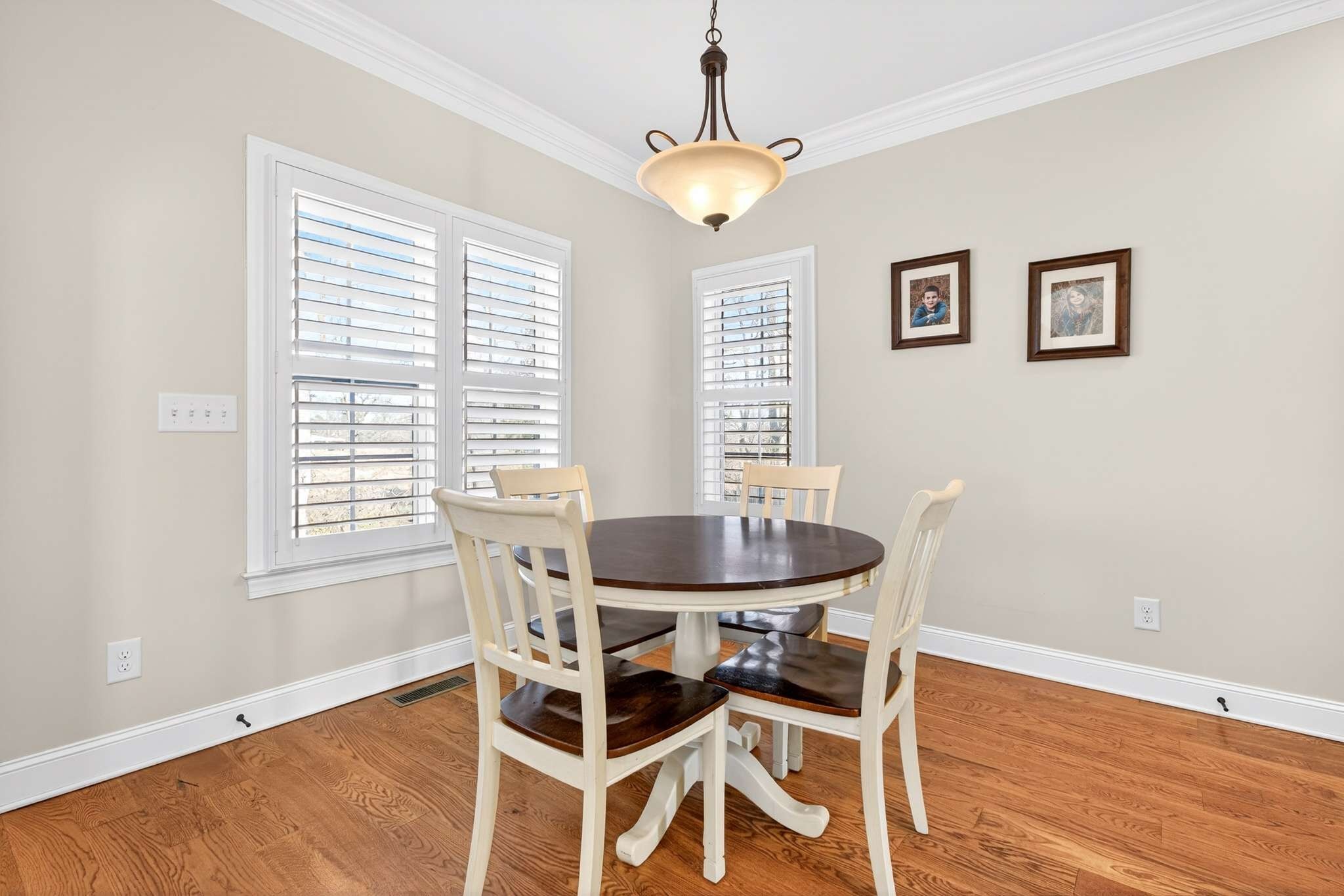 1007 Nealcrest Cir
