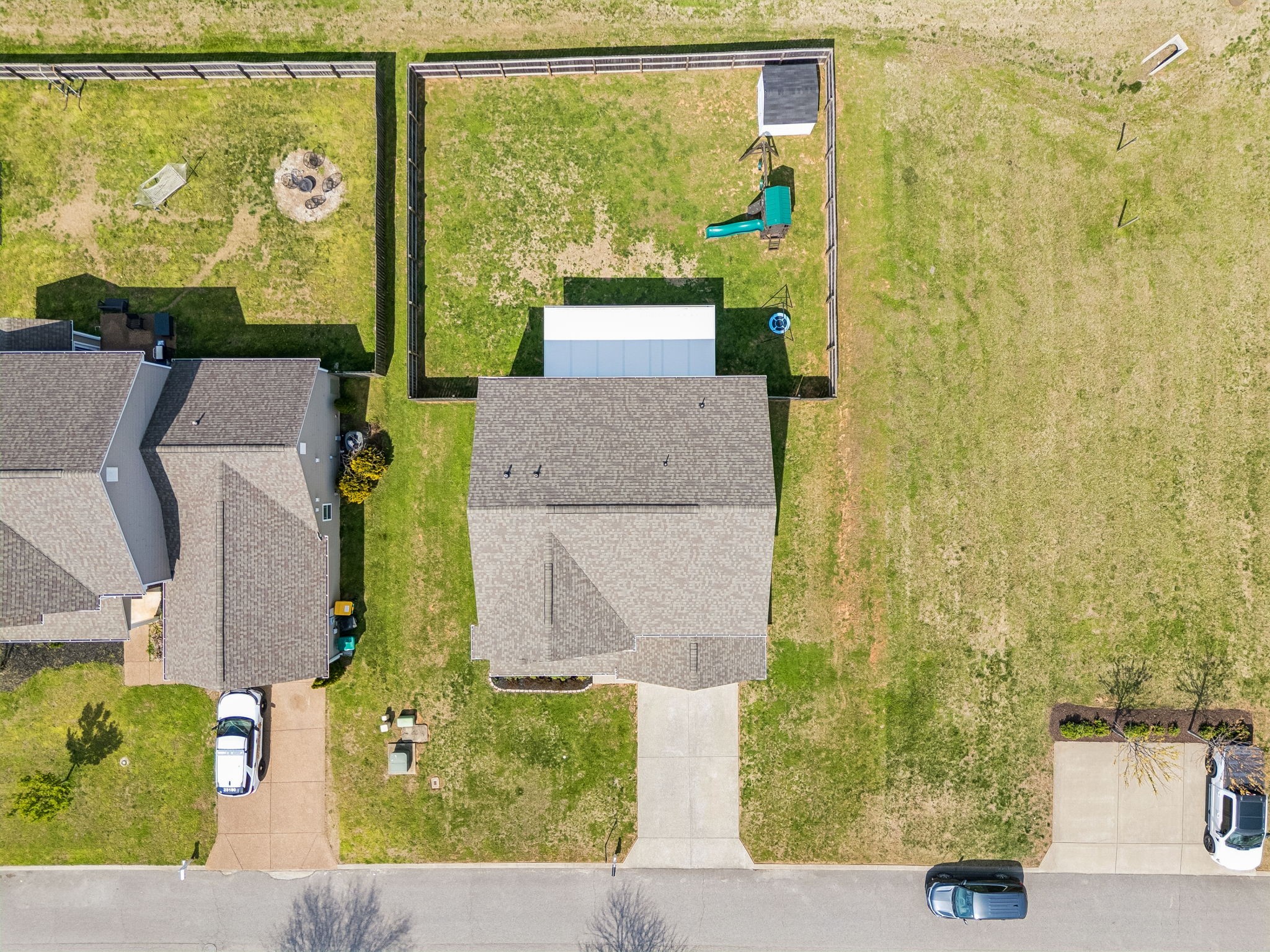 1004 Vanguard Dr