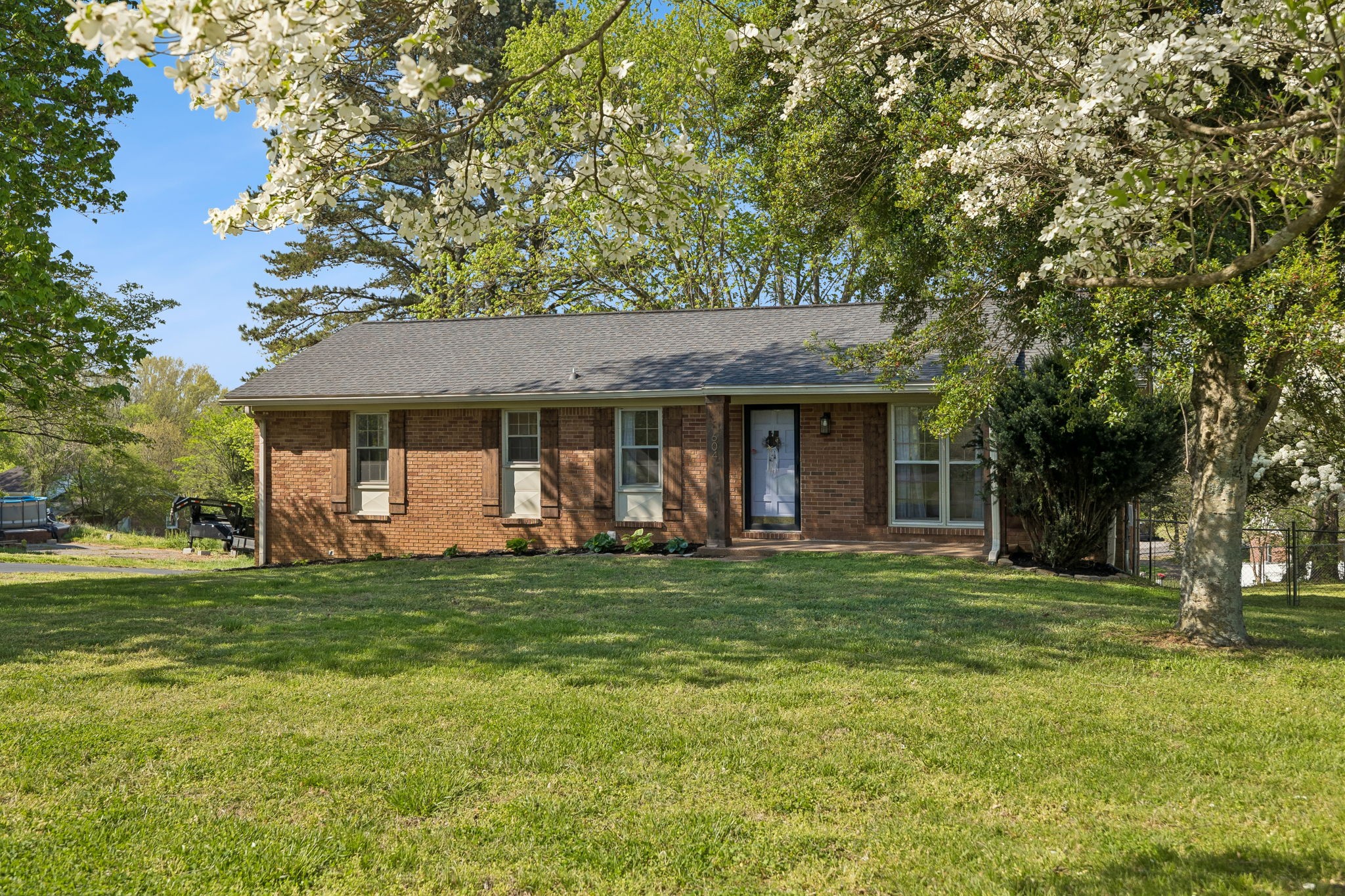 604 Blue Ridge Dr