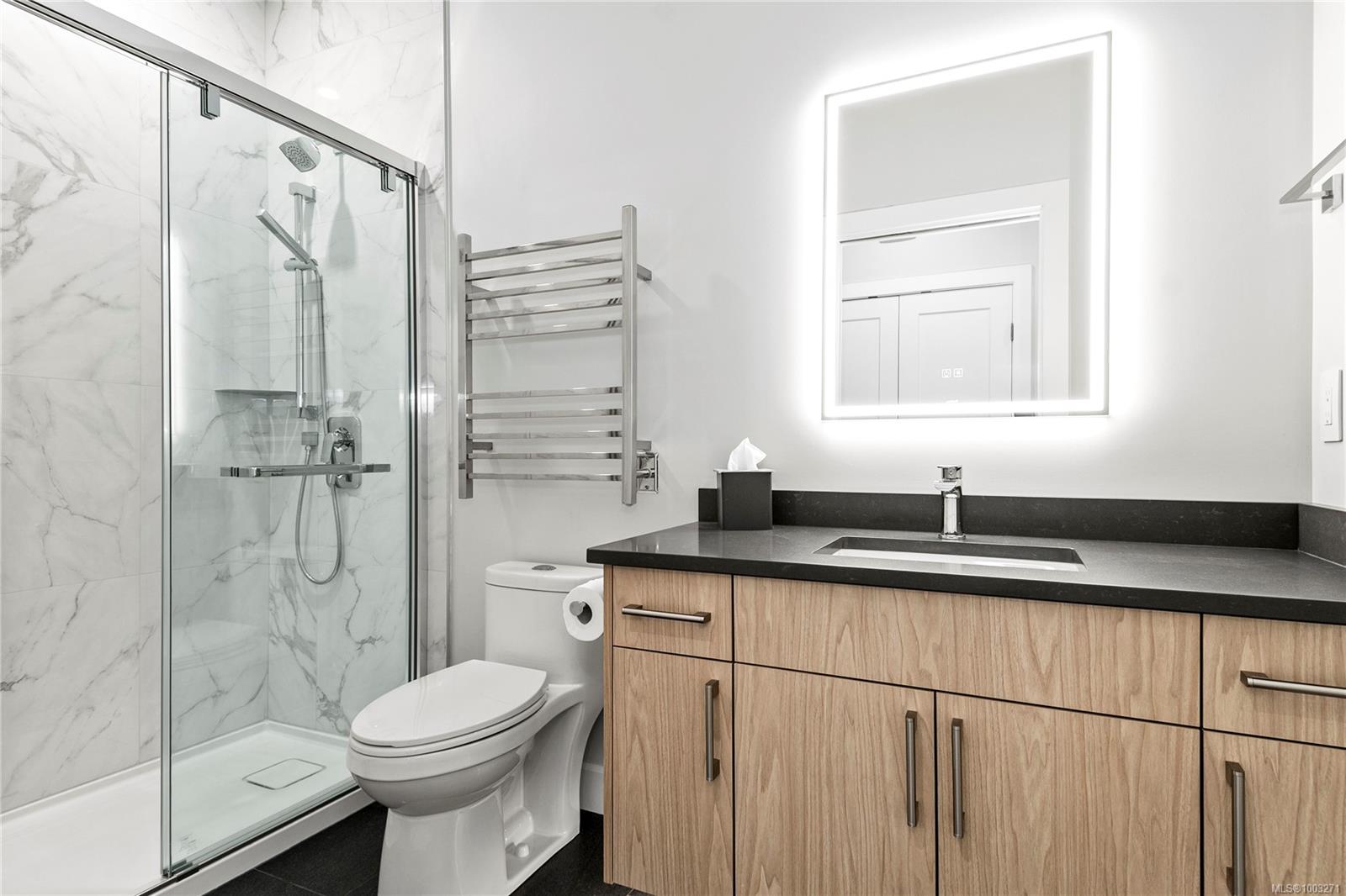 3329 Eagleview Cres
