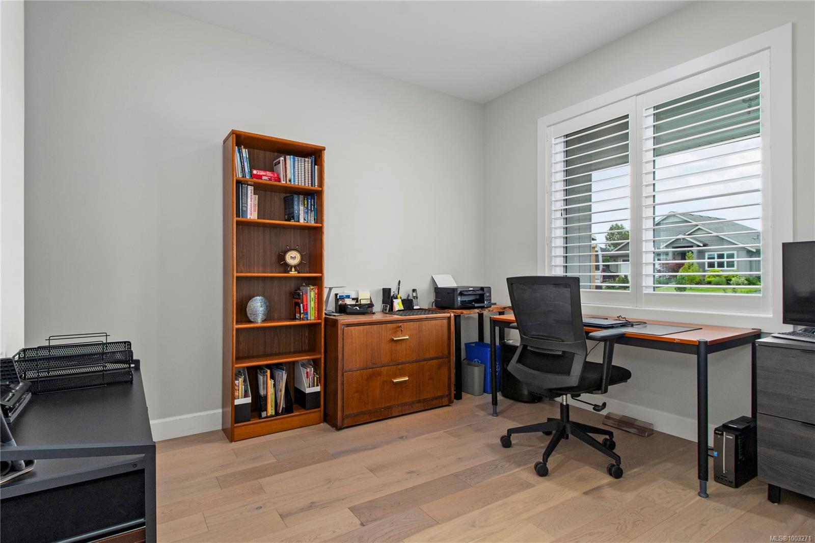 3329 Eagleview Cres