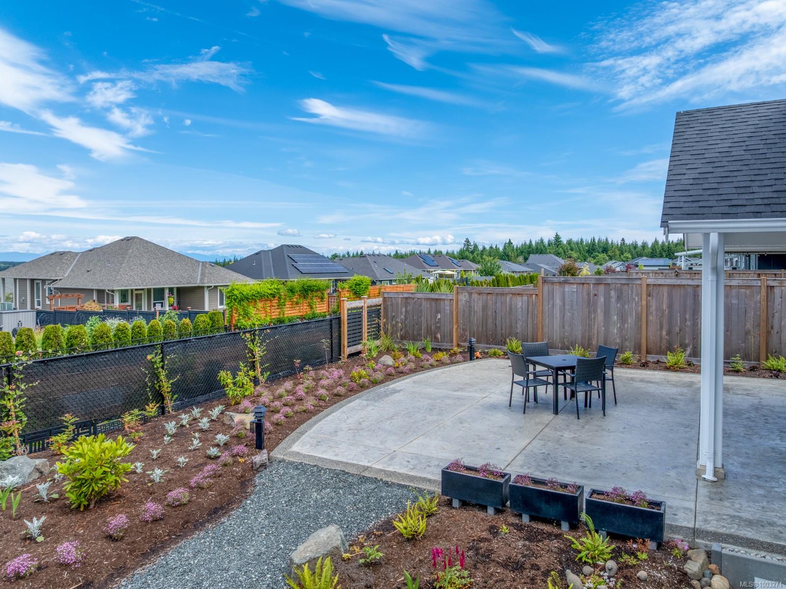 3329 Eagleview Cres