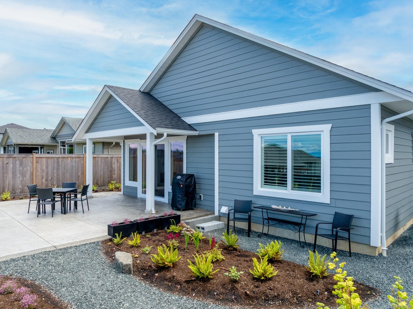 3329 Eagleview Cres