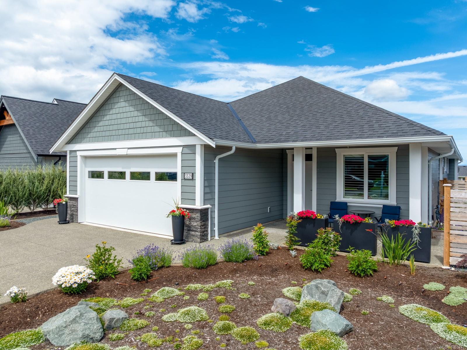 3329 Eagleview Cres
