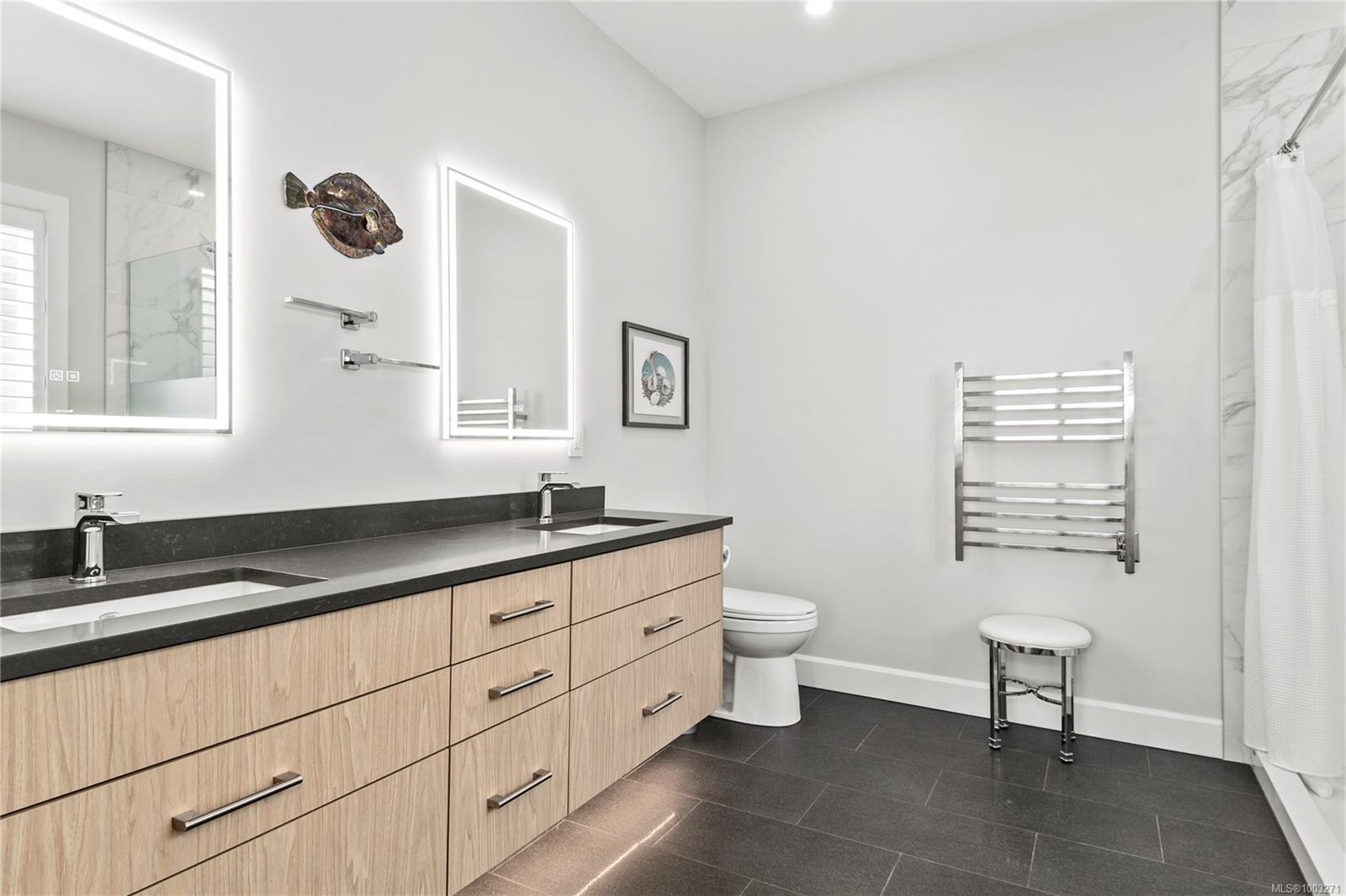3329 Eagleview Cres
