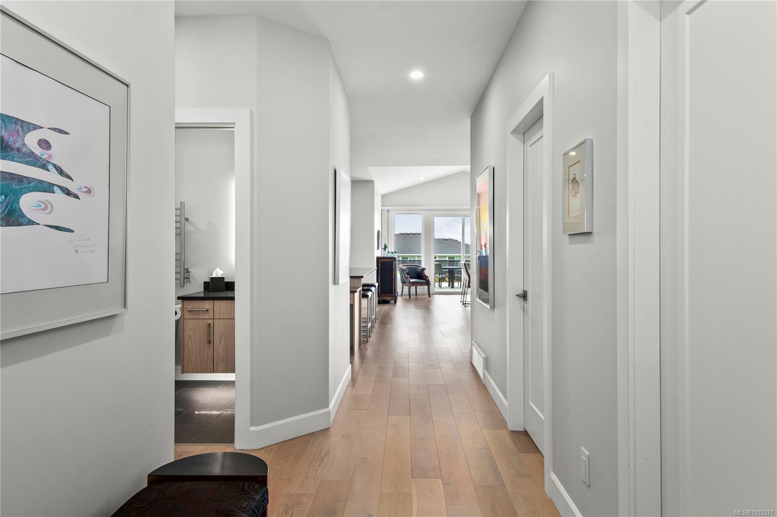 3329 Eagleview Cres