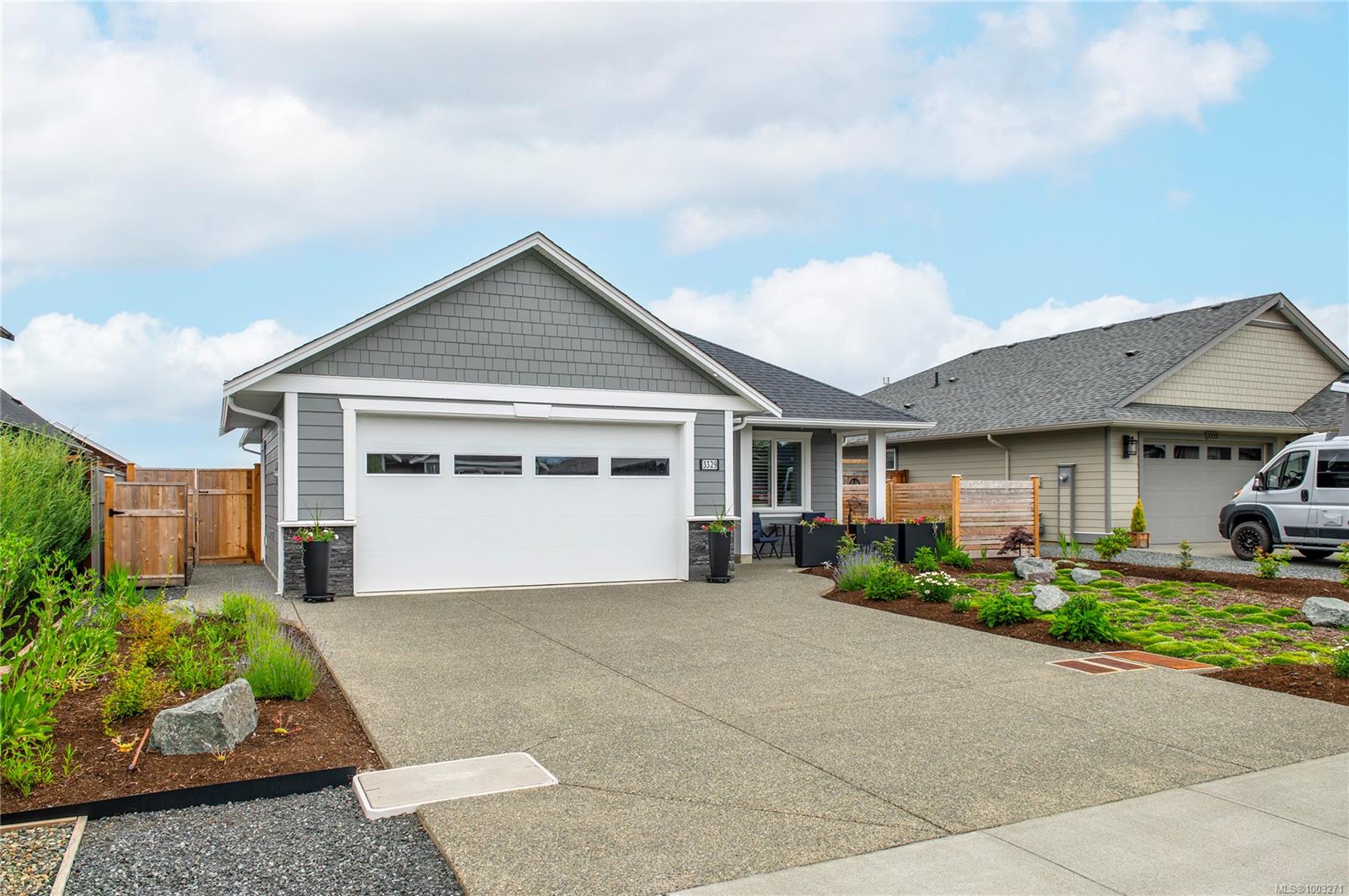 3329 Eagleview Cres