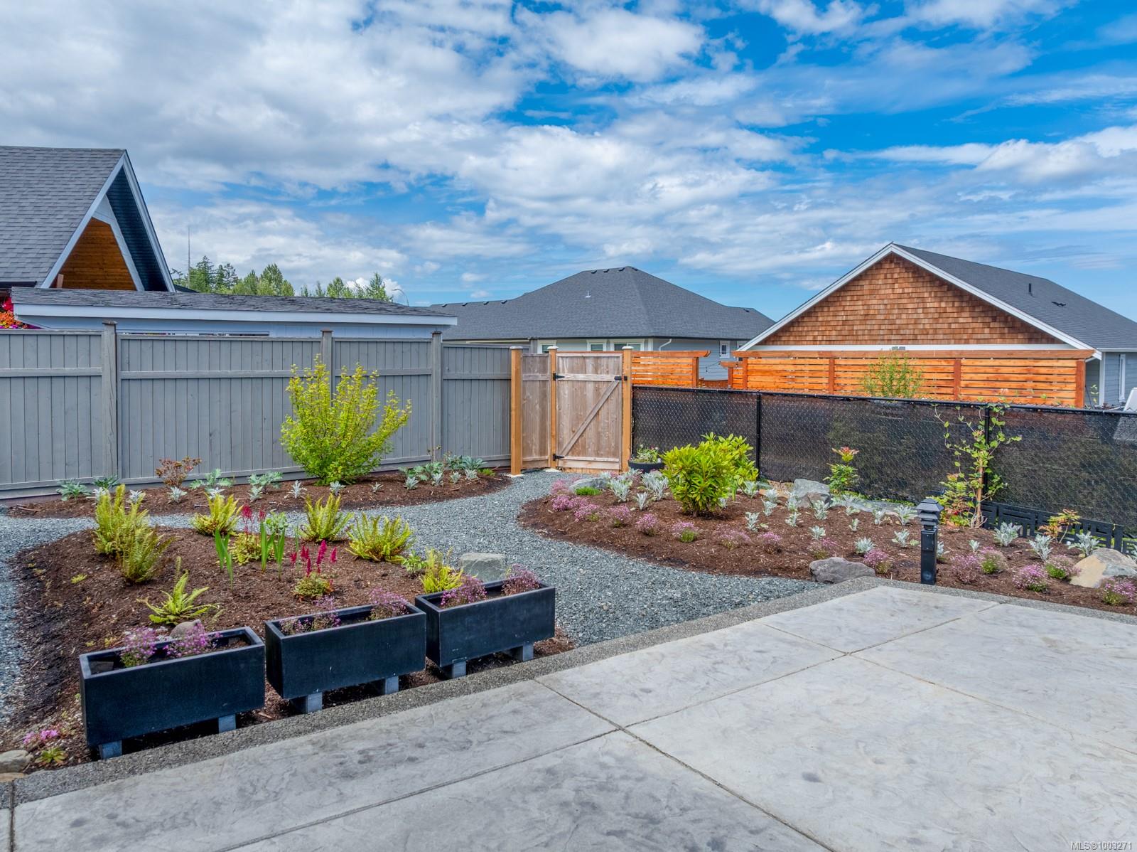 3329 Eagleview Cres
