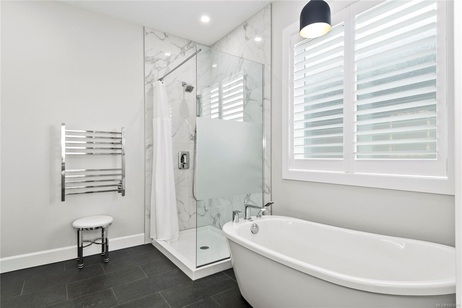 3329 Eagleview Cres