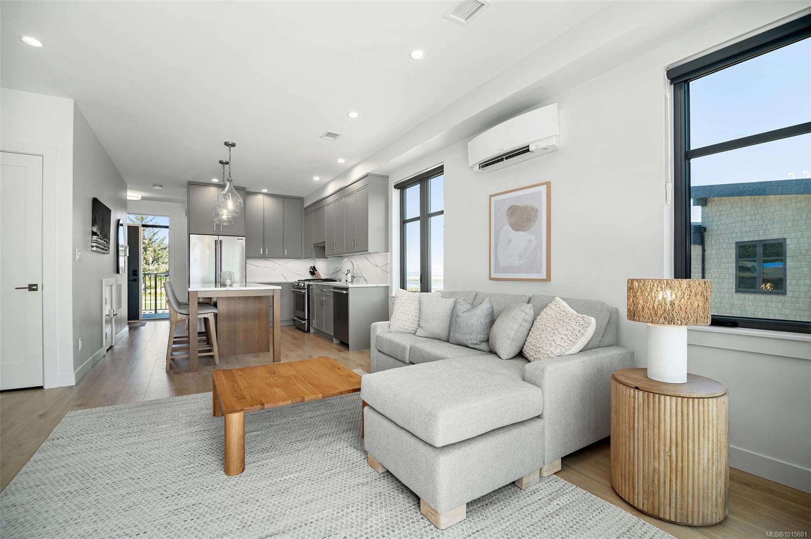 9022 Clarkson Ave # 12