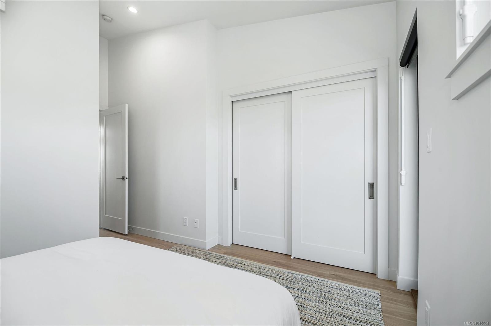 9022 Clarkson Ave # 12