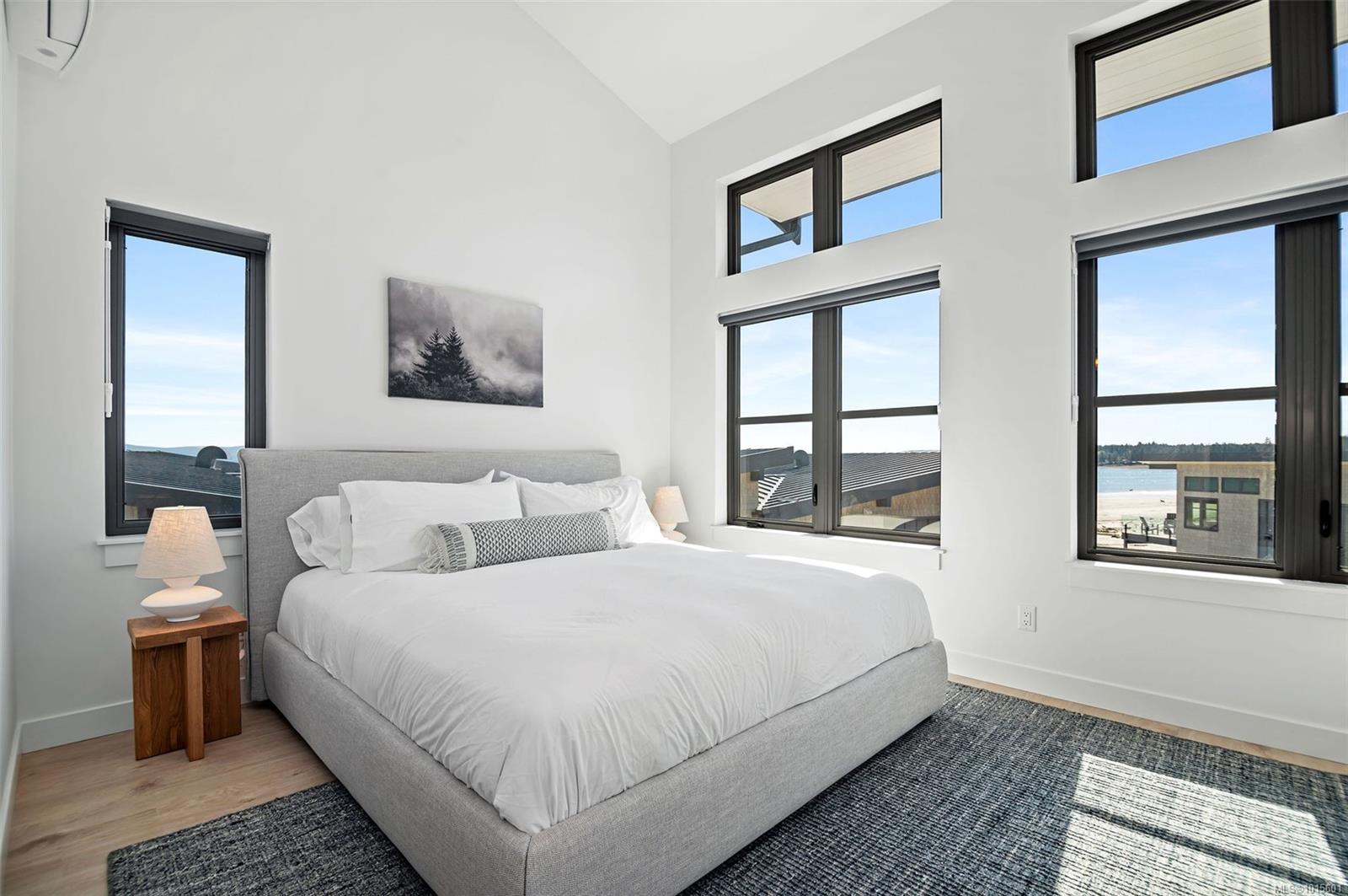 9022 Clarkson Ave # 12