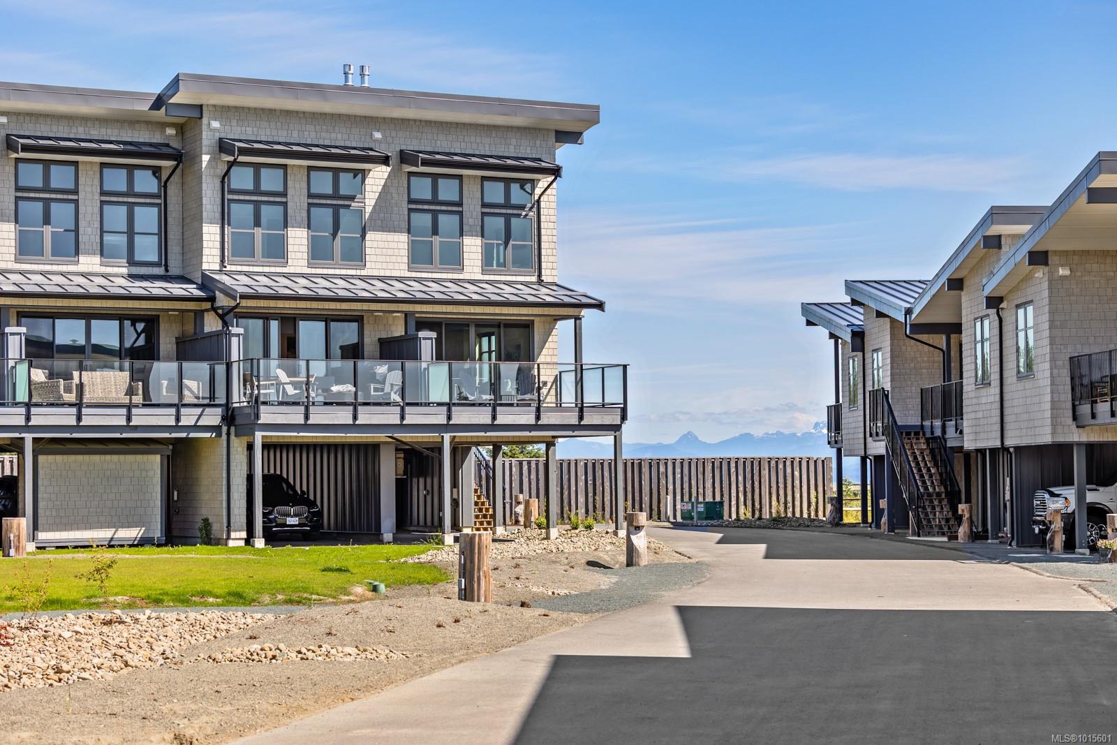 9022 Clarkson Ave # 12