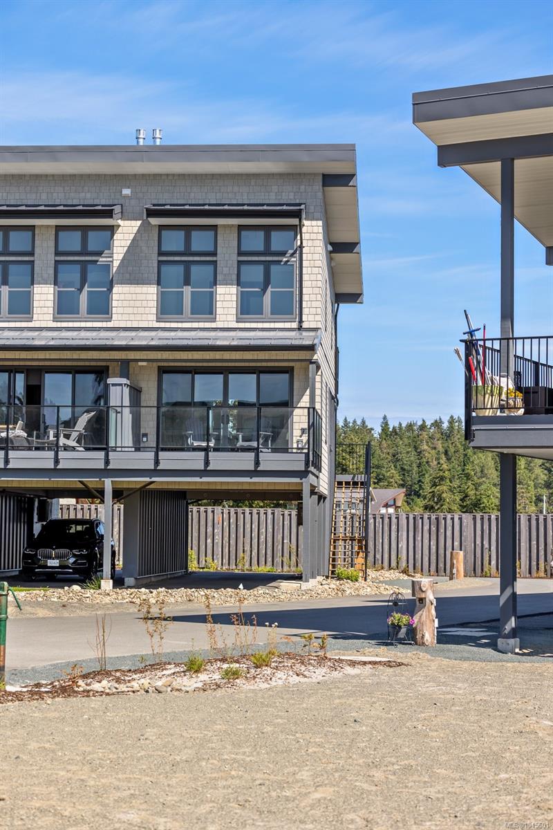 9022 Clarkson Ave # 12