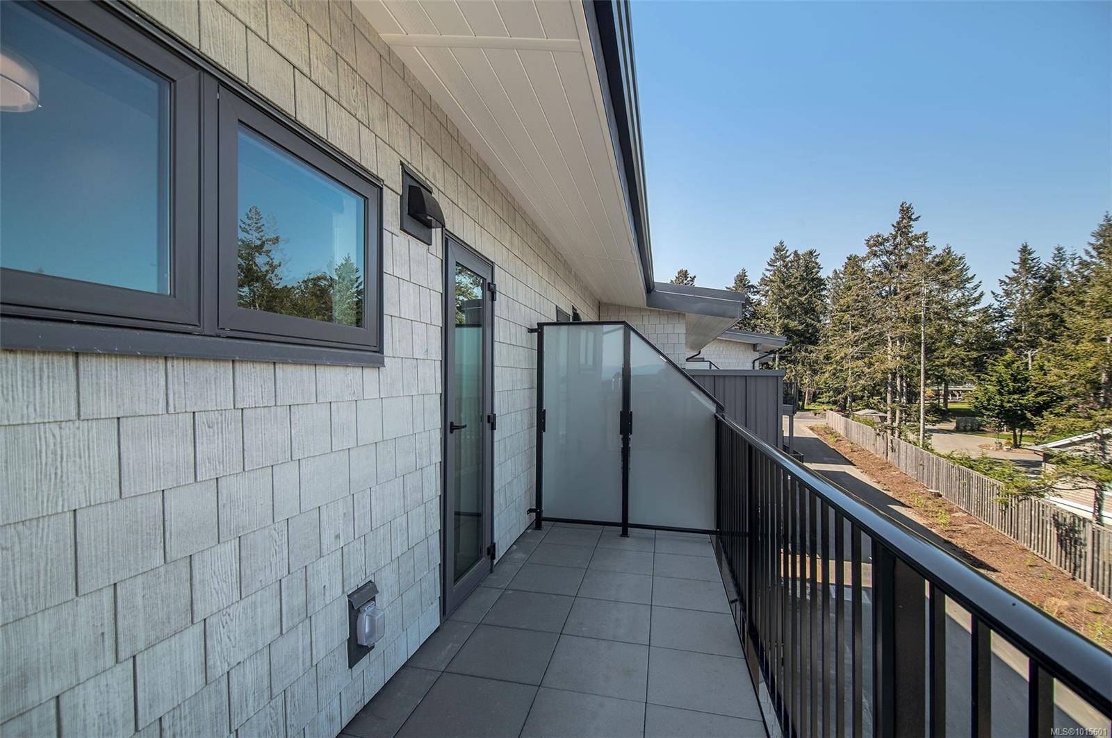 9022 Clarkson Ave # 12