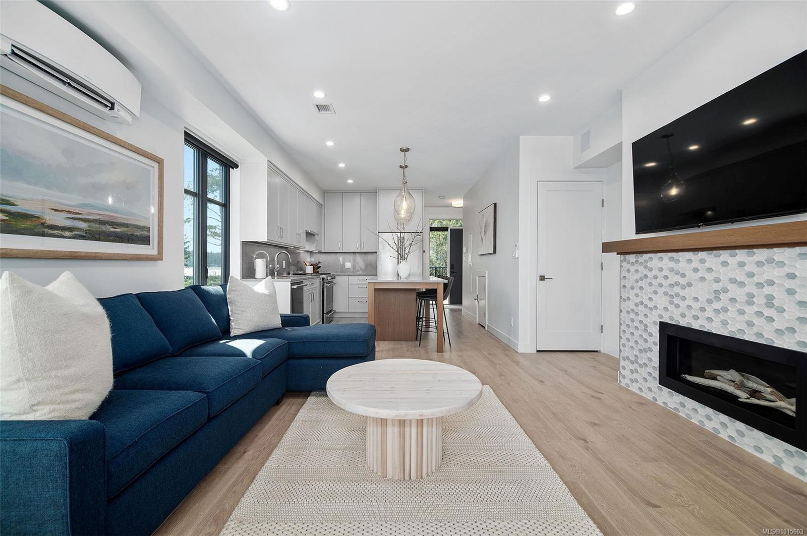 9022 Clarkson Ave # 22